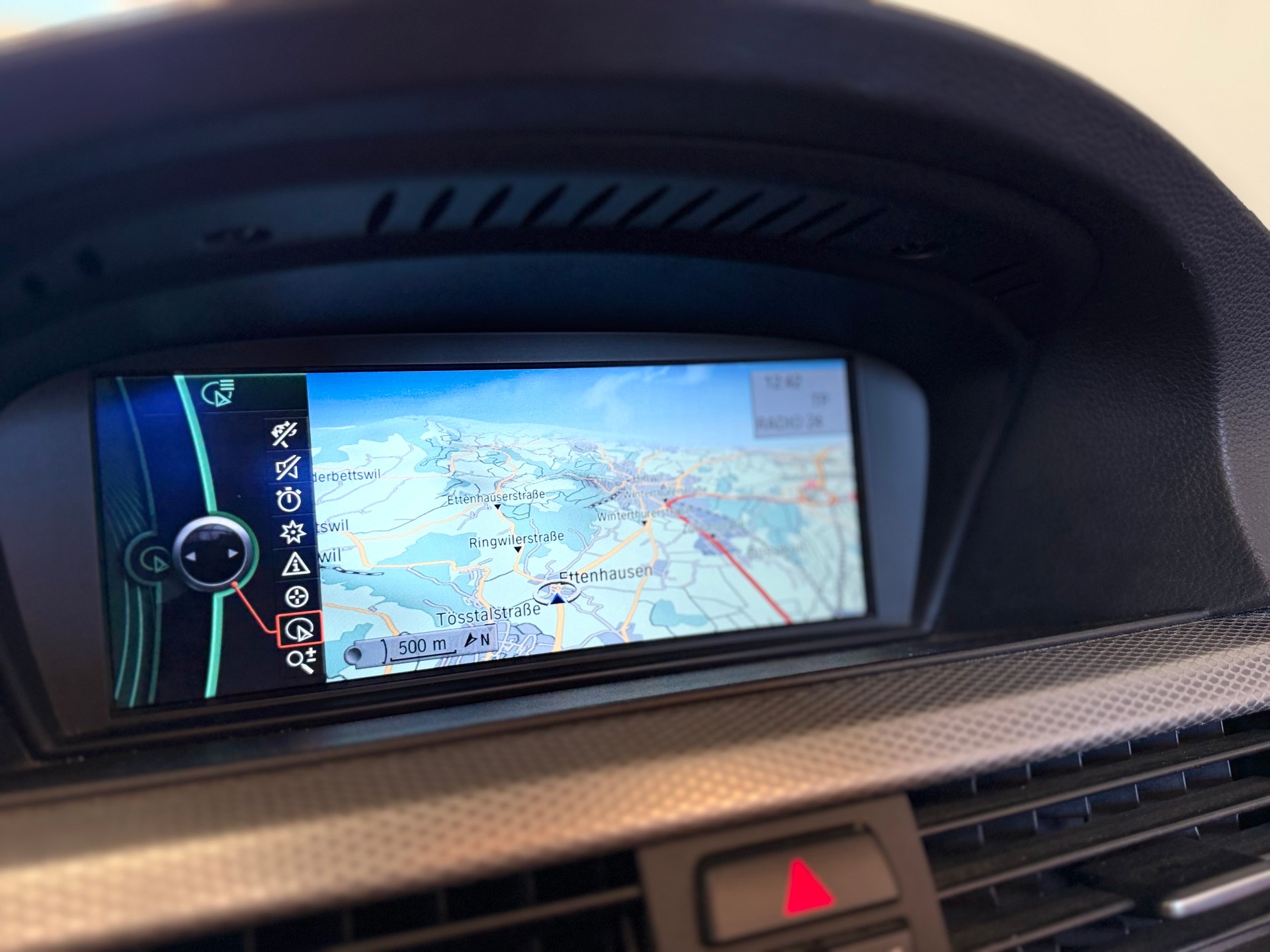 BMW 335i Cabriolet DSG-image-14