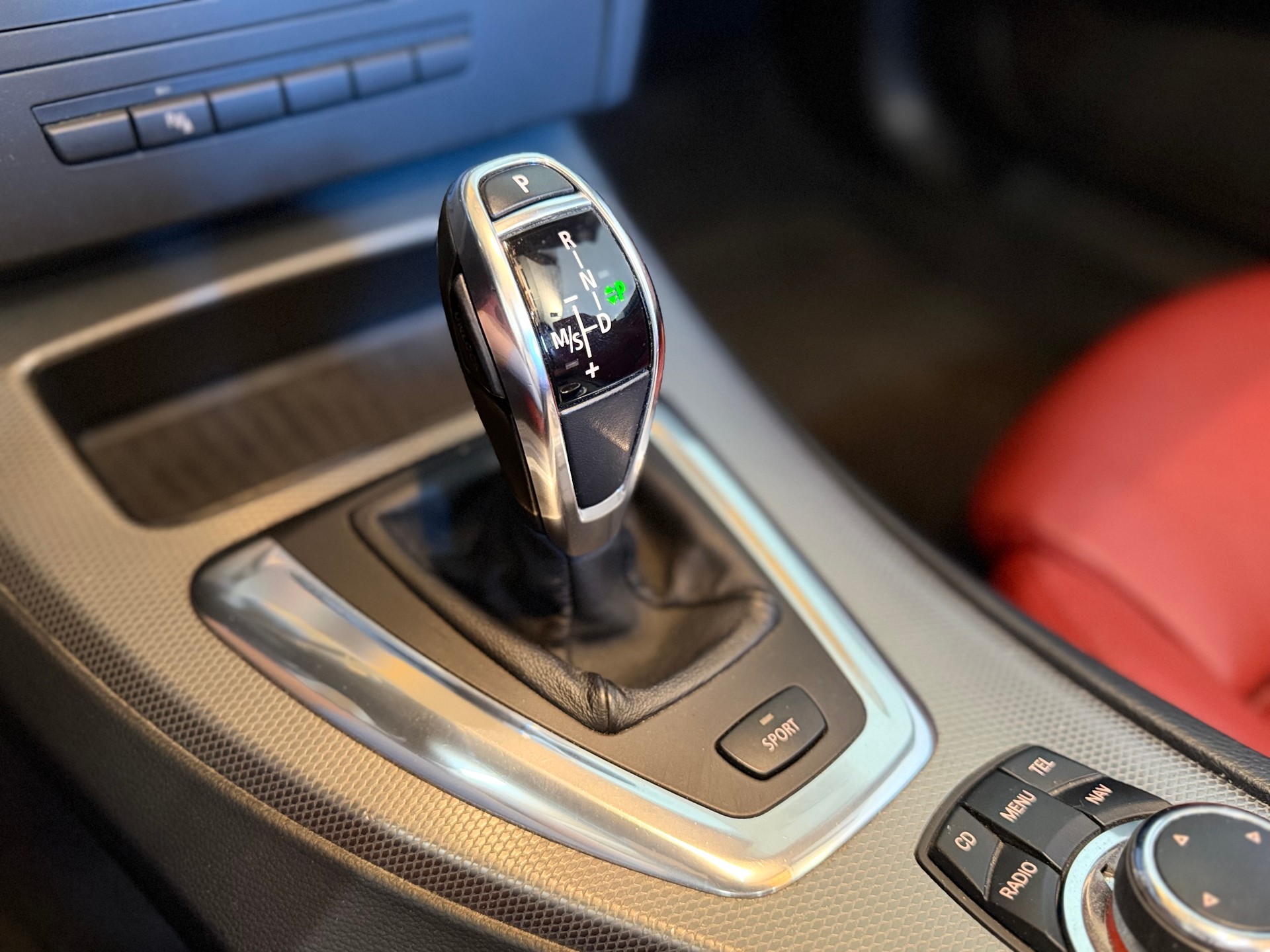 BMW 335i Cabriolet DSG-image-12