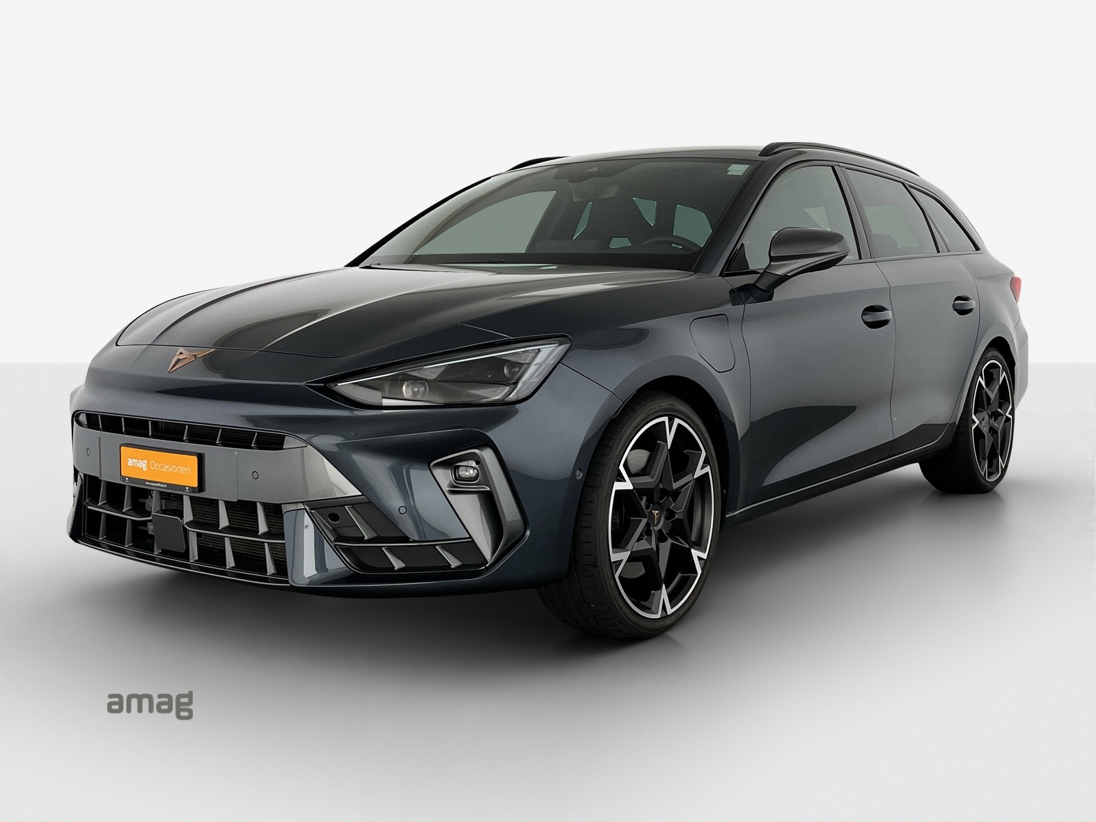 CUPRA LEON ST 1.5 e-HYBRID pHEV VZ DSG-image-0