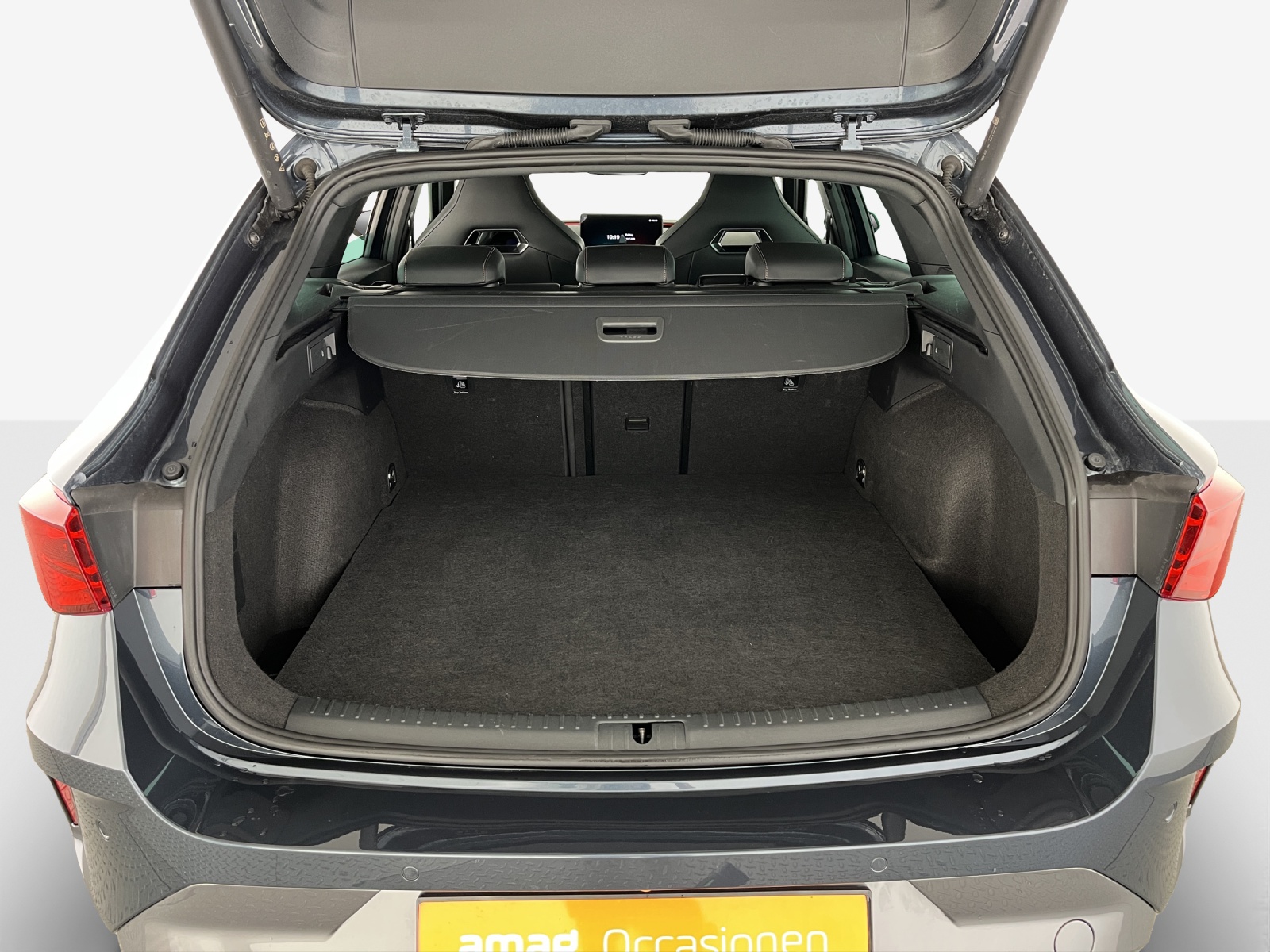 CUPRA LEON ST 1.5 e-HYBRID pHEV VZ DSG-image-13