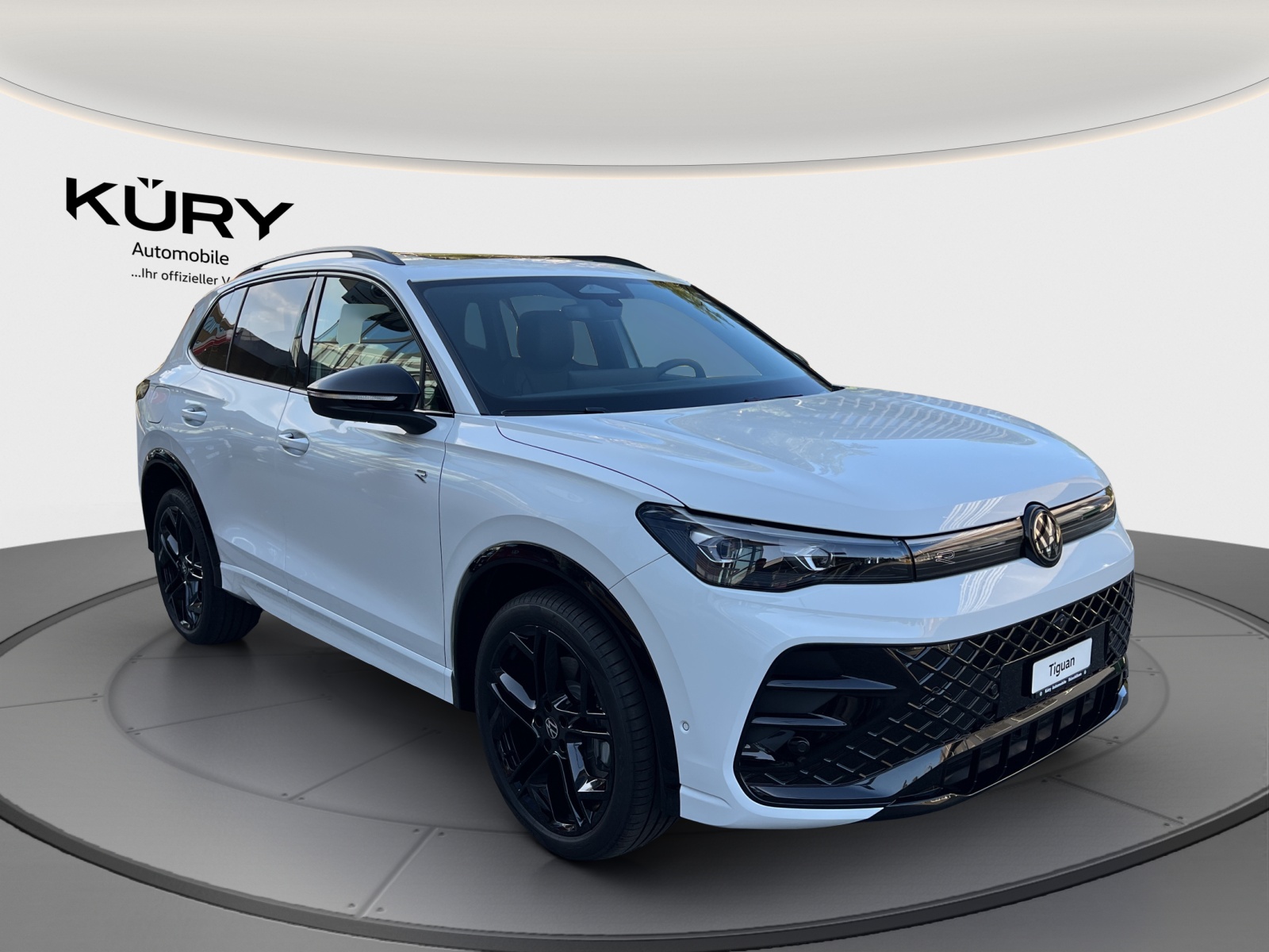 VW Tiguan 2.0 TSI DSG R-Line 4Motion-showroom-element-2