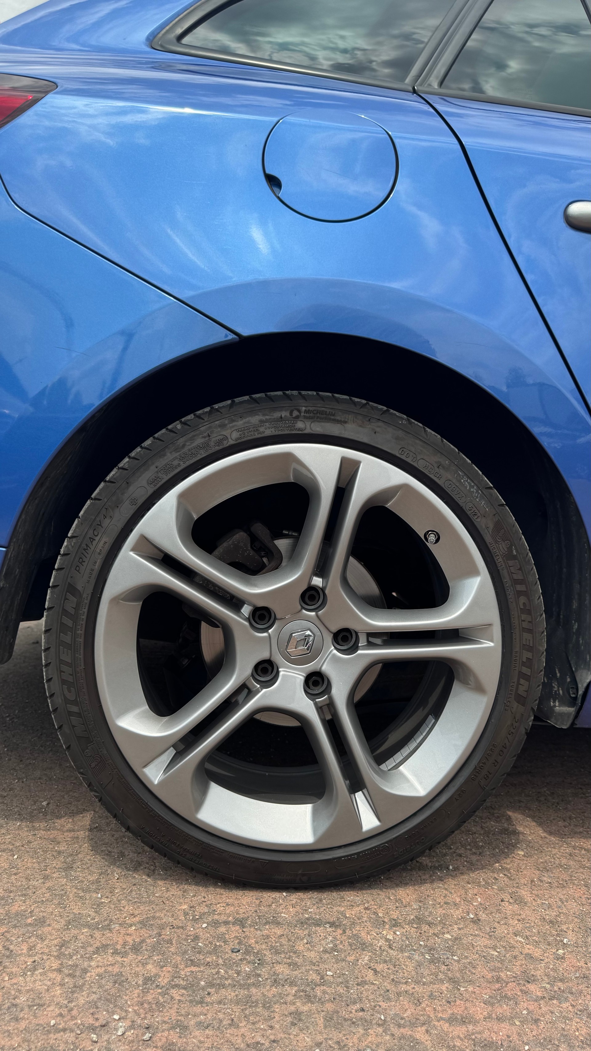 RENAULT Mégane Grandtour 2.0 16V Turbo GT-image-7