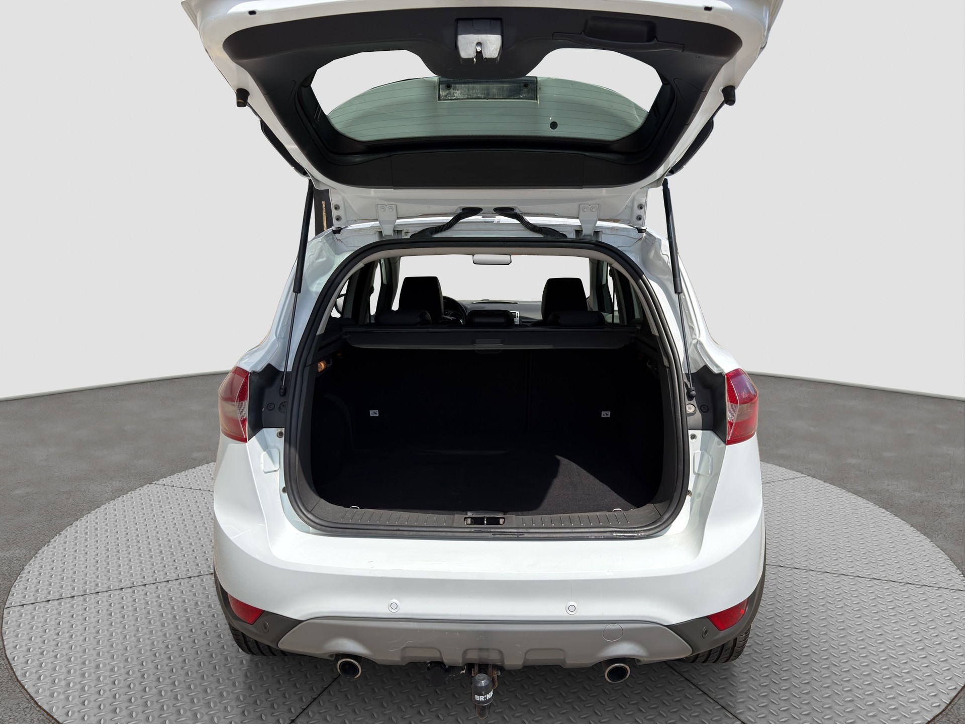 FORD Kuga 2.0 TDCi Titanium 4WD PowerShift-image-14