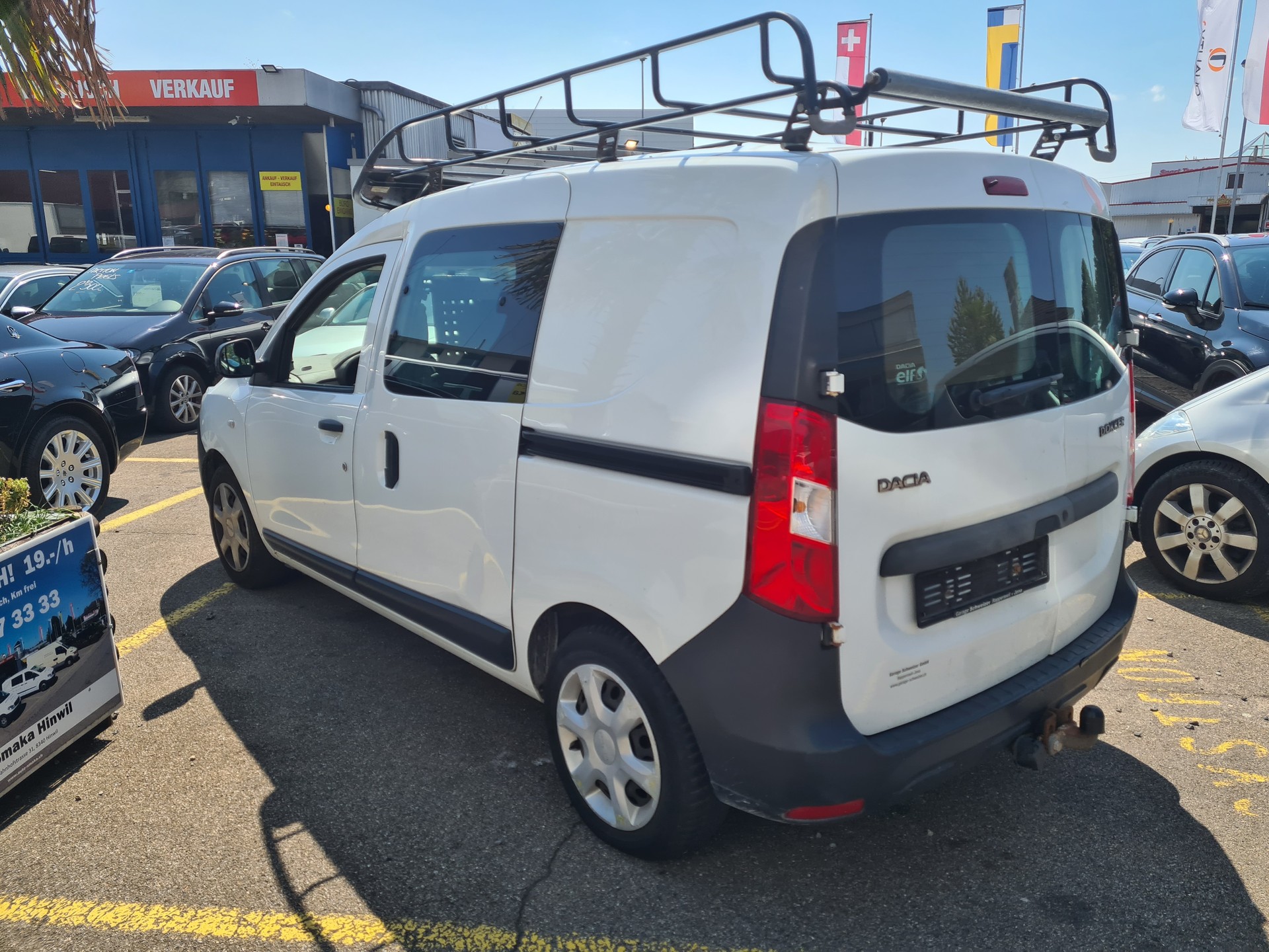 DACIA Dokker Van SCe 100 S&S Ambiance-showroom-element-2