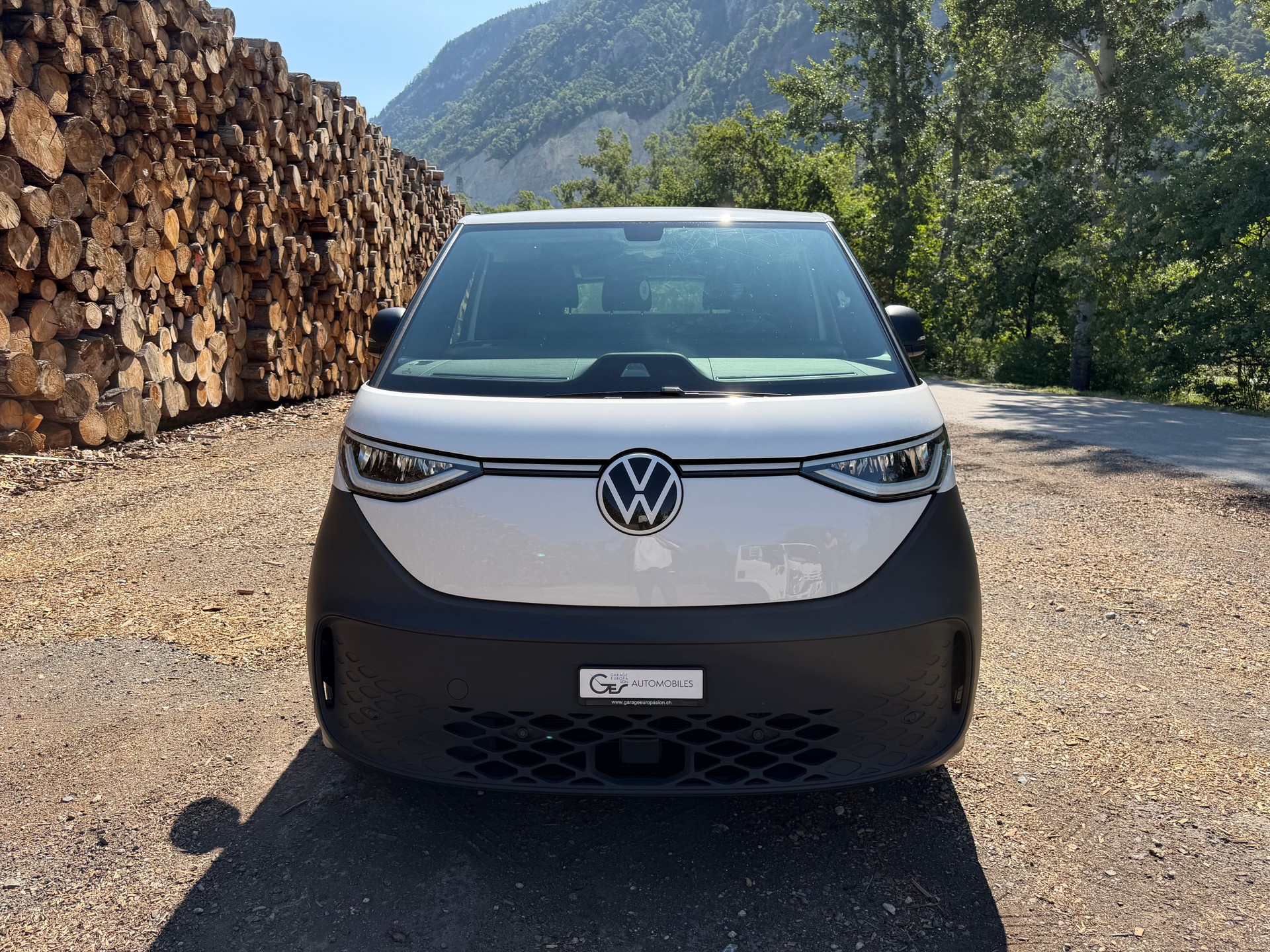 VW ID. Buzz Cargo-image-7