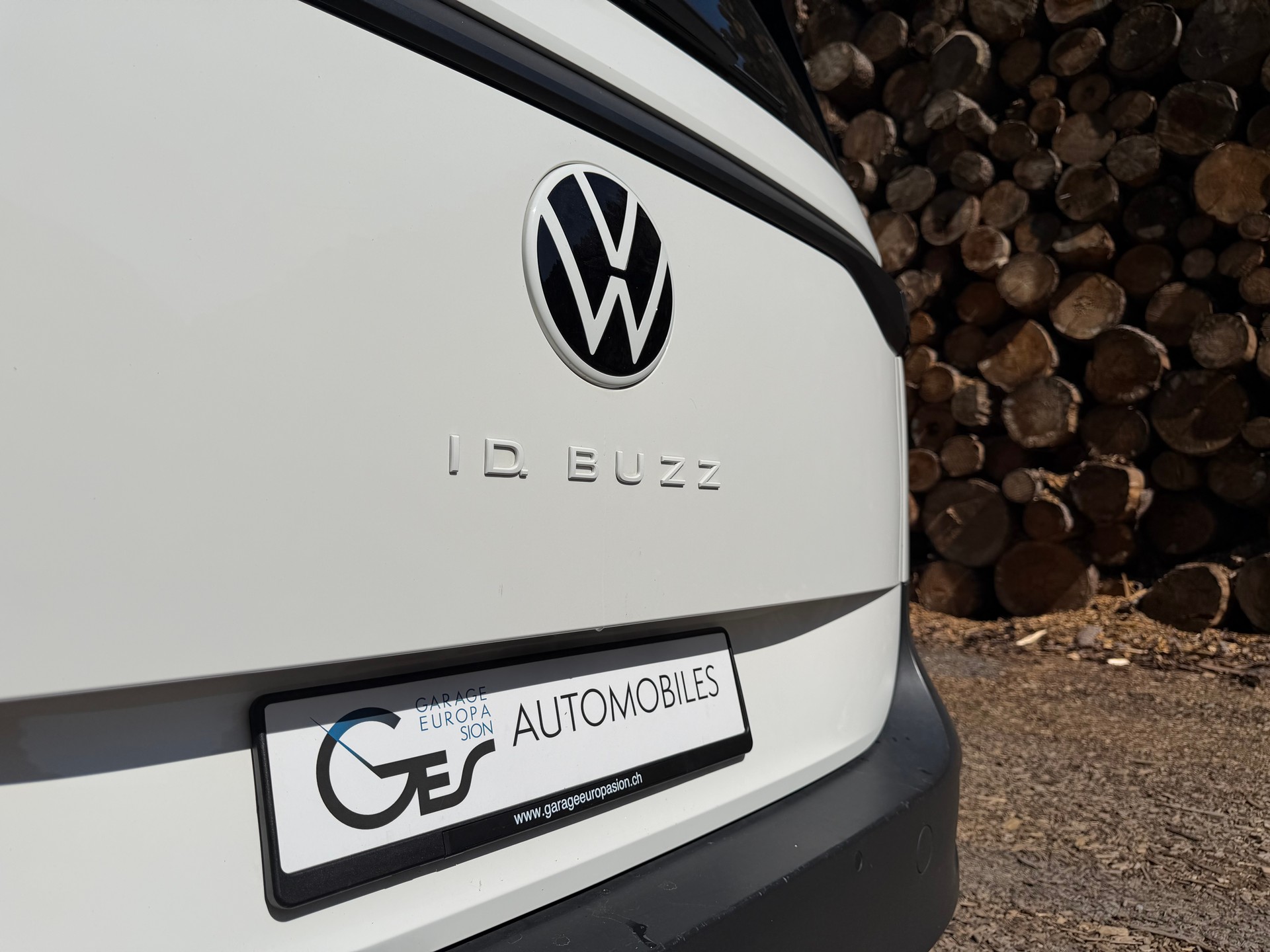VW ID. Buzz Cargo-image-12