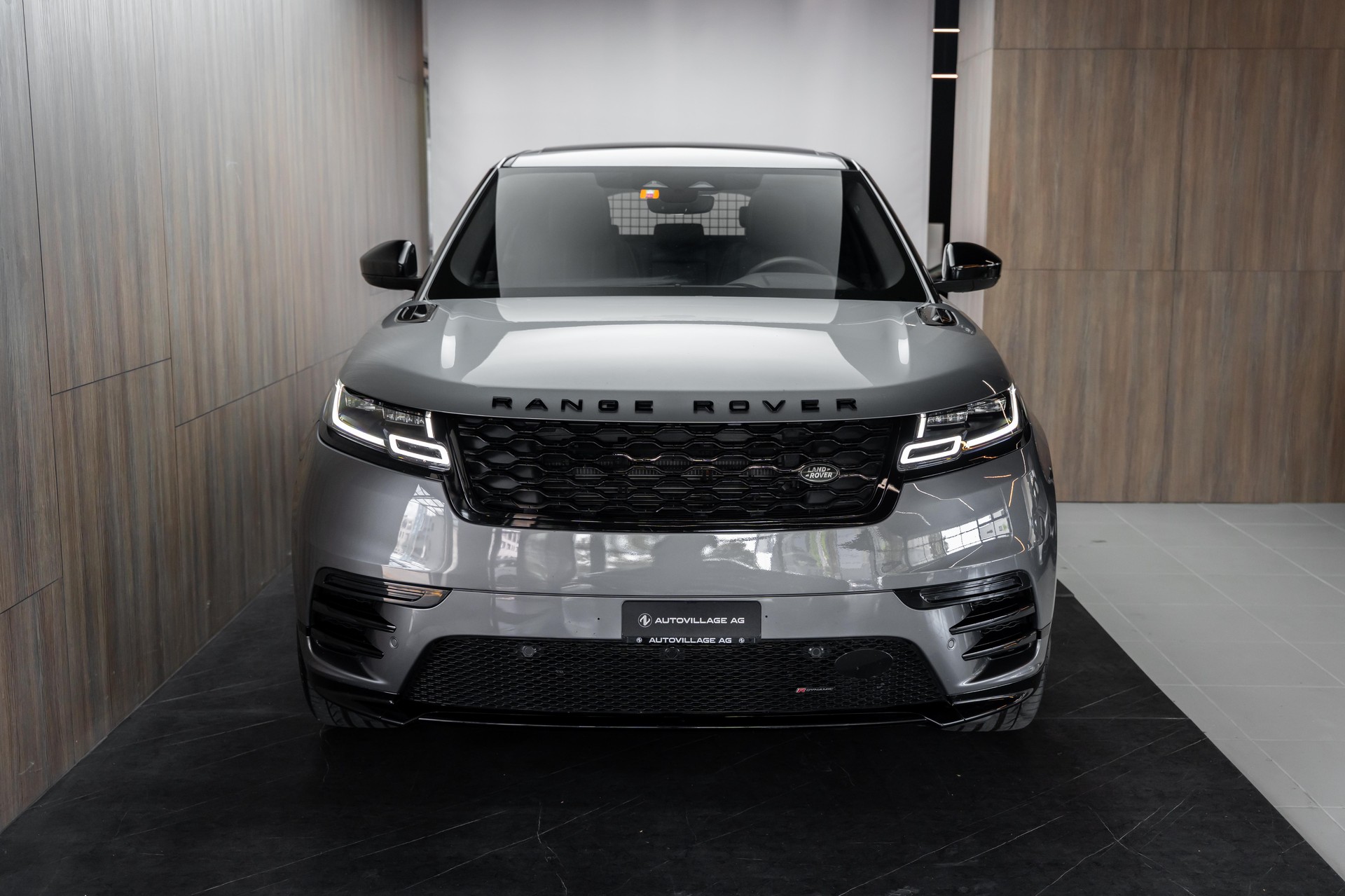 LAND ROVER Range Rover Velar R-Dynamic P 250 HSE Automatic-image-29