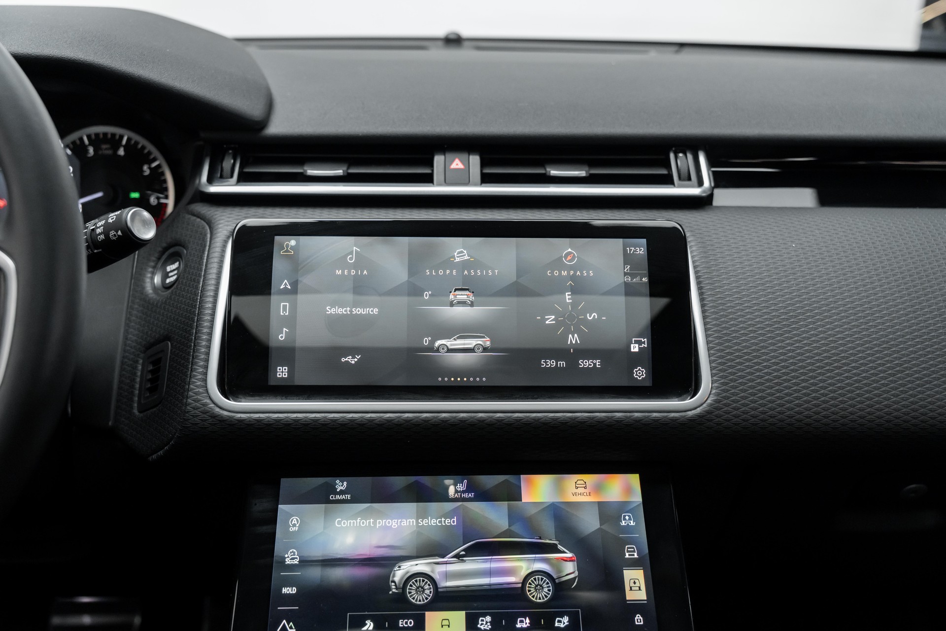 LAND ROVER Range Rover Velar R-Dynamic P 250 HSE Automatic-image-11