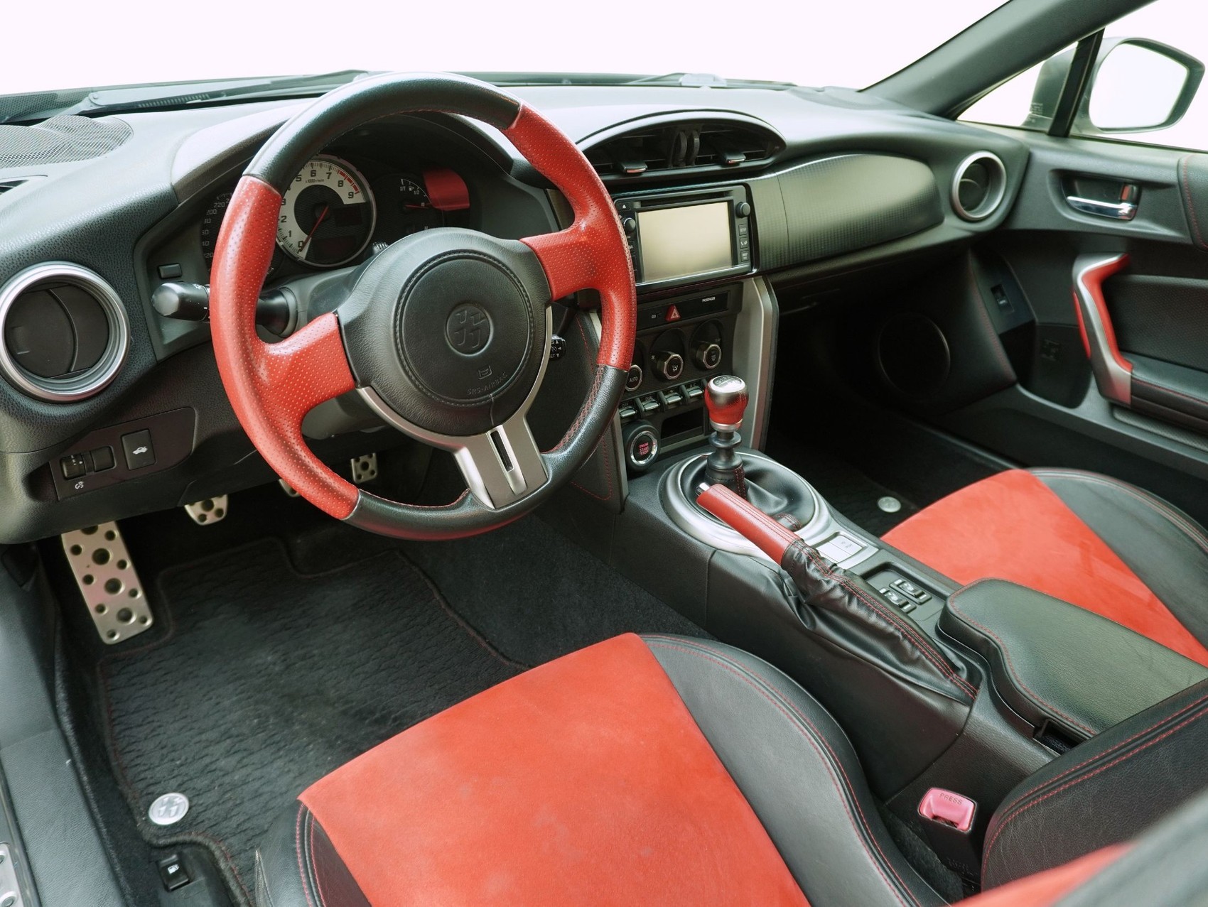 TOYOTA GT86 2.0 D-4S Sport-image-9