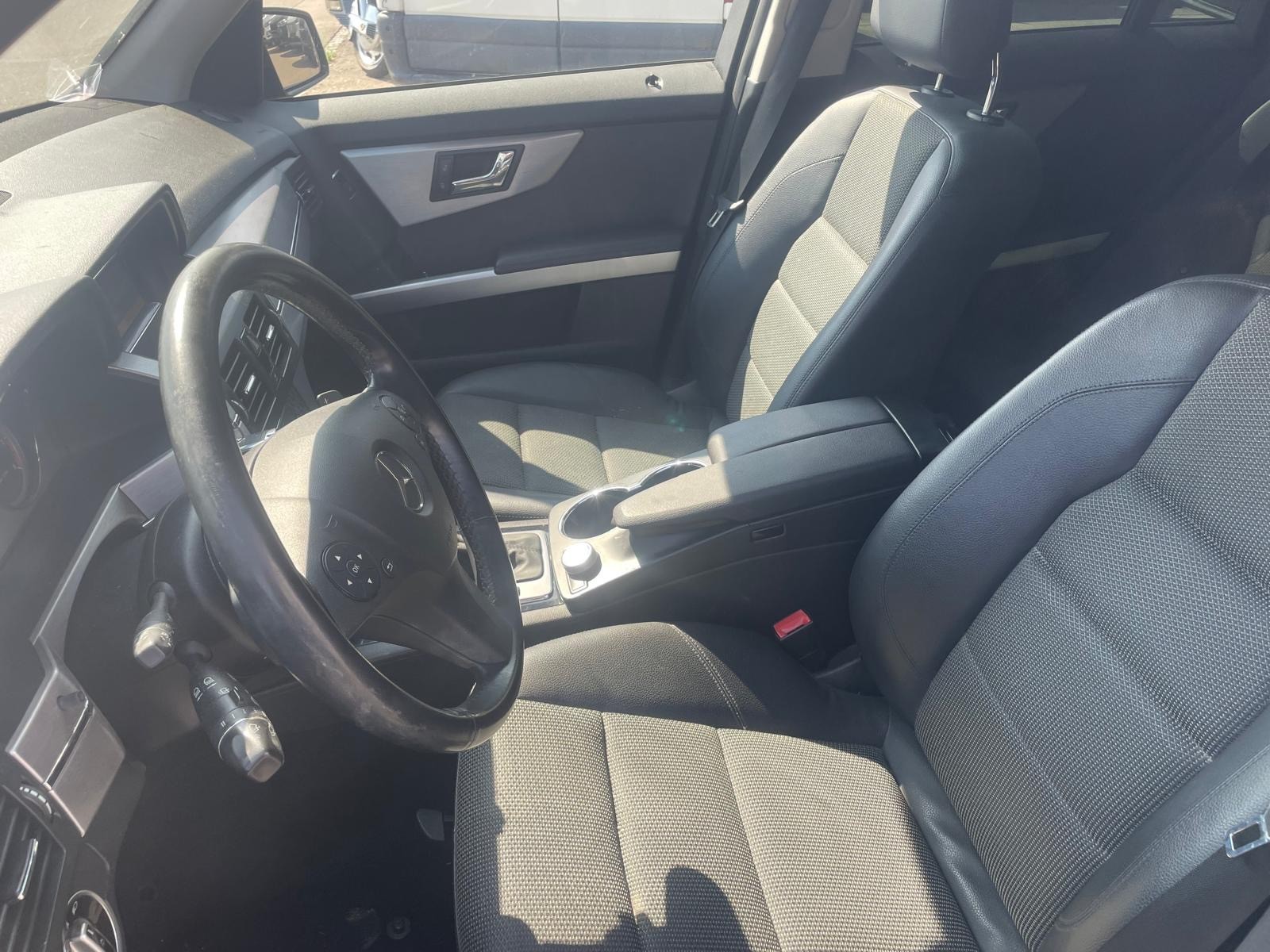 MERCEDES-BENZ GLK 250 CDI BlueEfficiency 4Matic 7G-Tronic-image-4