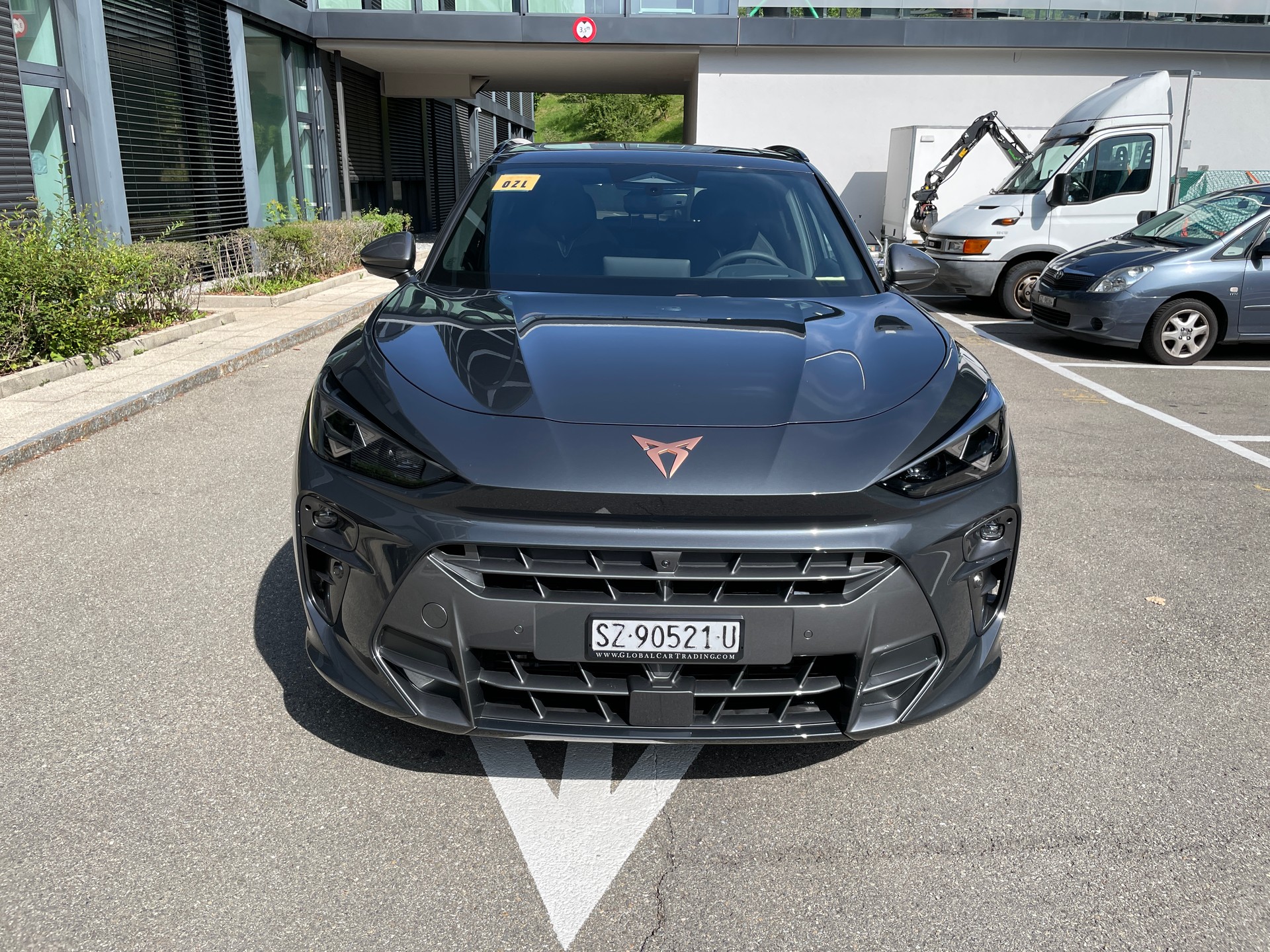 CUPRA Terramar 2.0 TSI DSG 4Drive VZ, AHK, Standheizung, Panoramadach usw-image-10