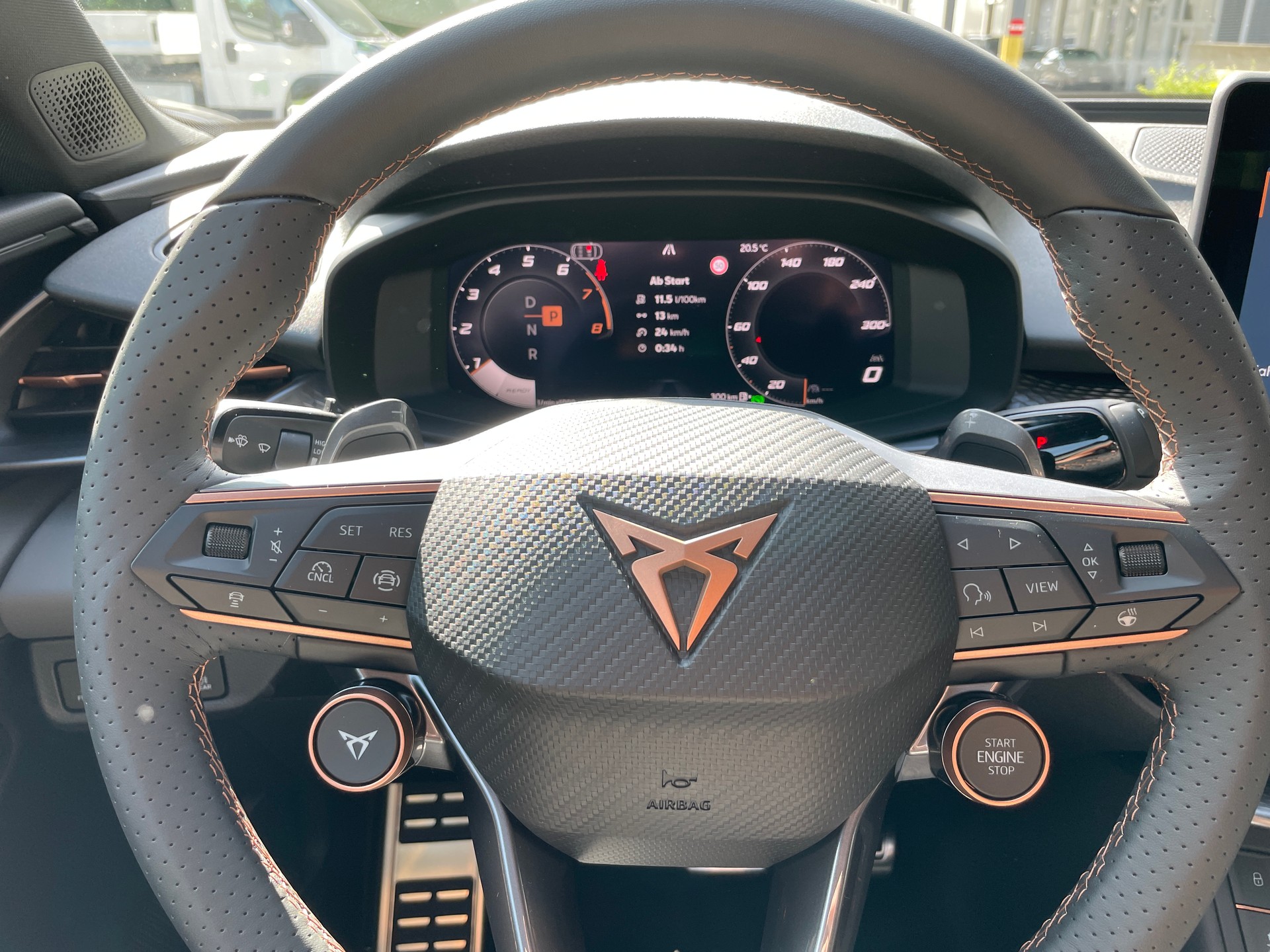 CUPRA Terramar 2.0 TSI DSG 4Drive VZ, AHK, Standheizung, Panoramadach usw-image-22