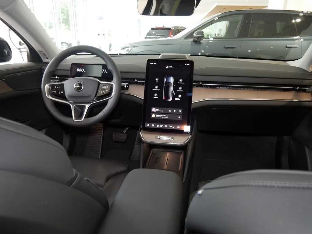VOLVO ES90 Single 88 kWh Plus-image-6