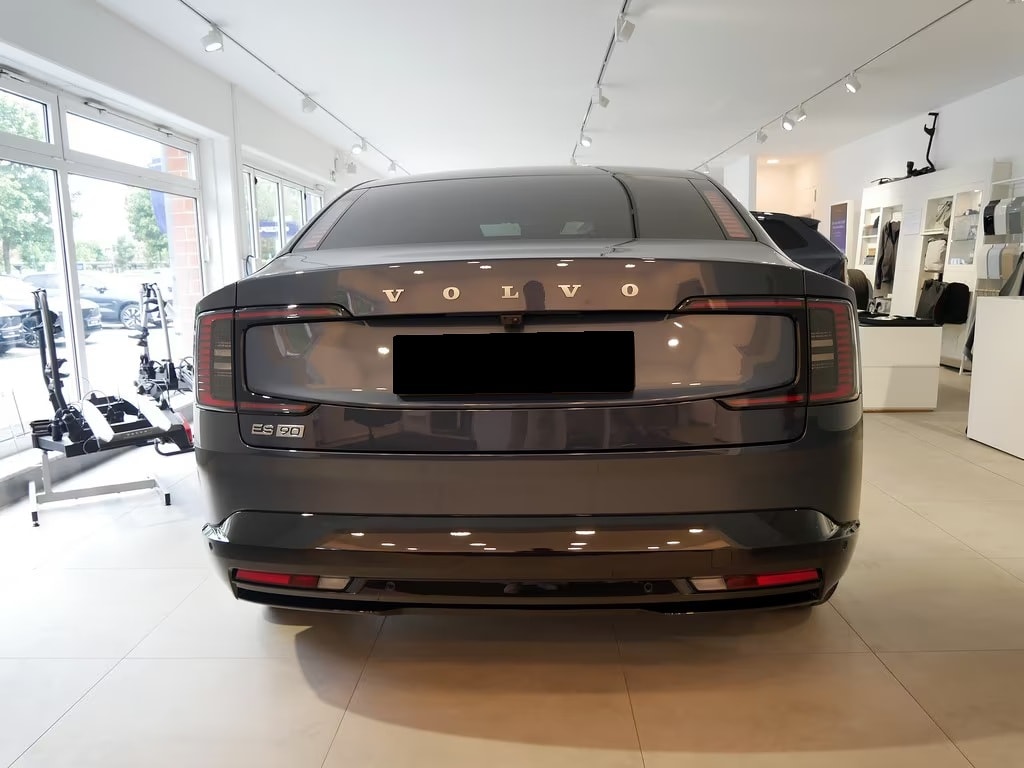 VOLVO ES90 Single 88 kWh Plus-image-3