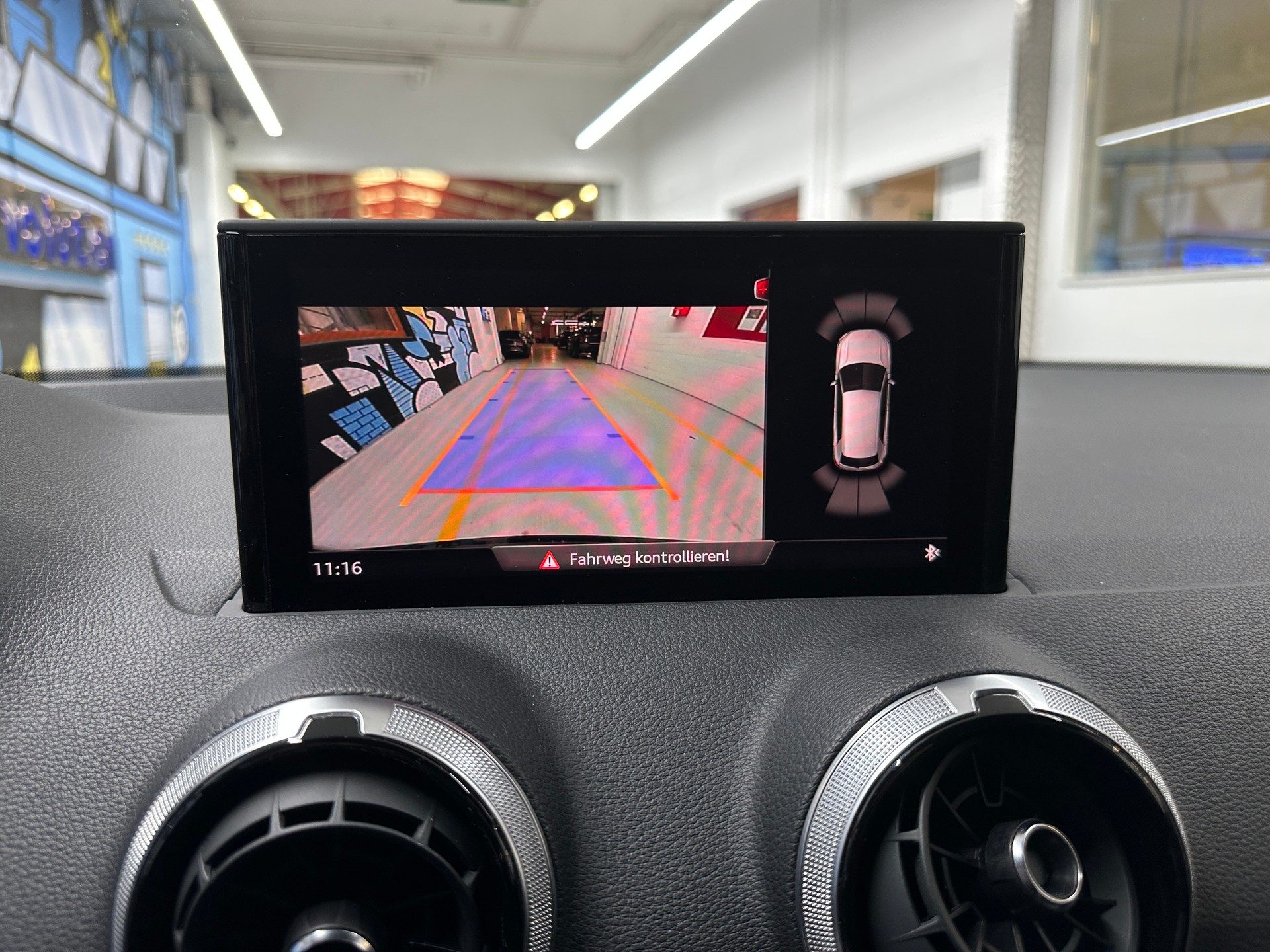 AUDI Q2 35 TFSI S line S-tronic-image-11