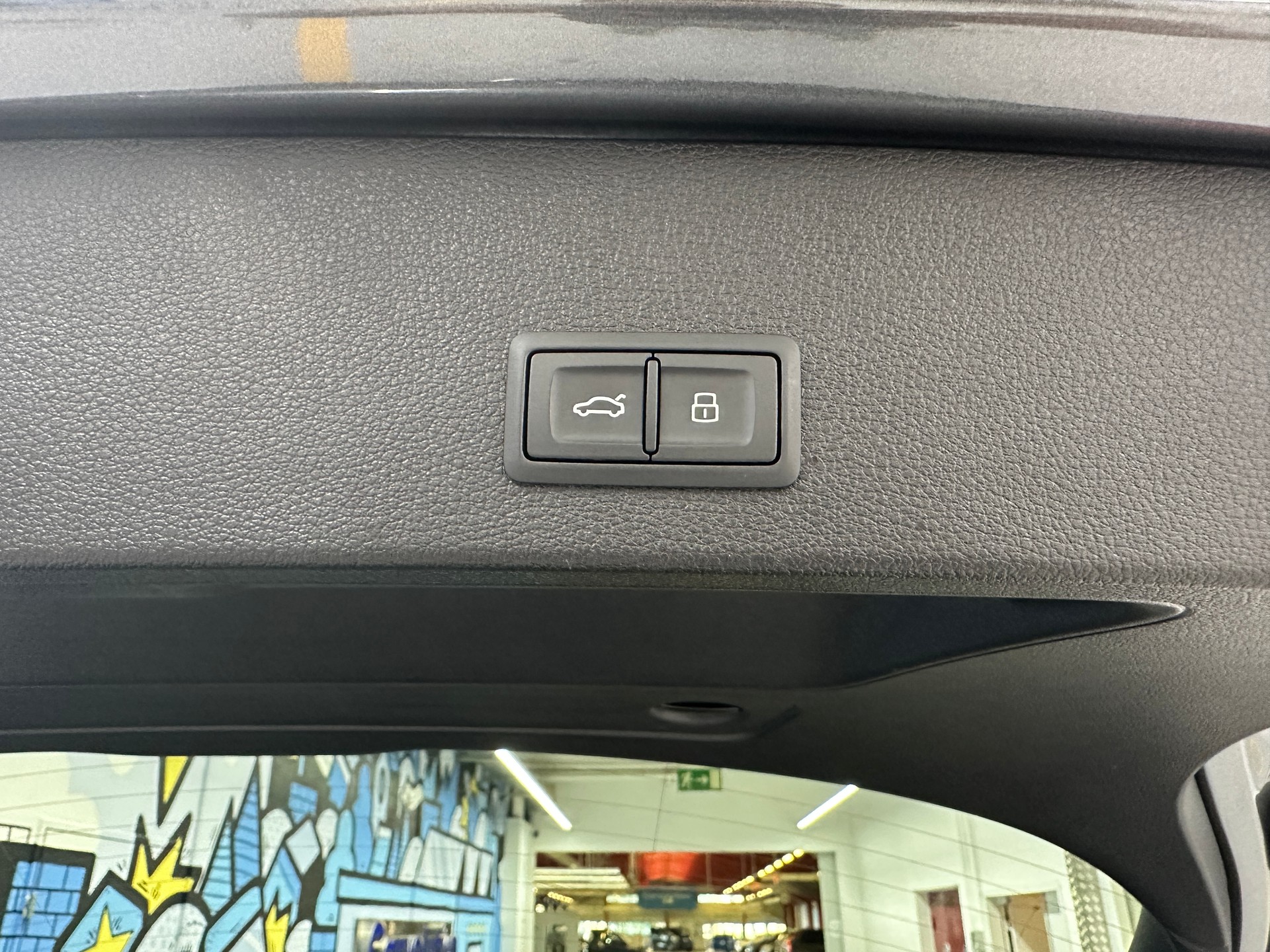 AUDI Q2 35 TFSI S line S-tronic-image-12