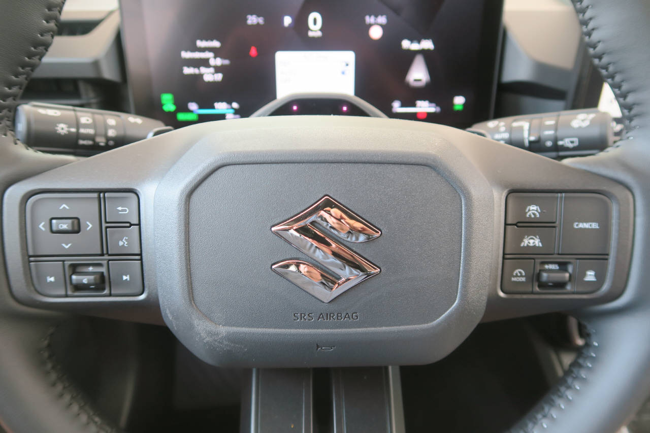 SUZUKI Across 2.5 PHEV Compact Top 4x4-image-5