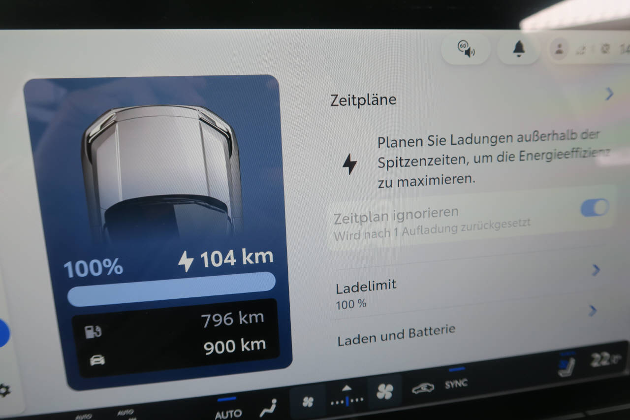 SUZUKI Across 2.5 PHEV Compact Top 4x4-image-11