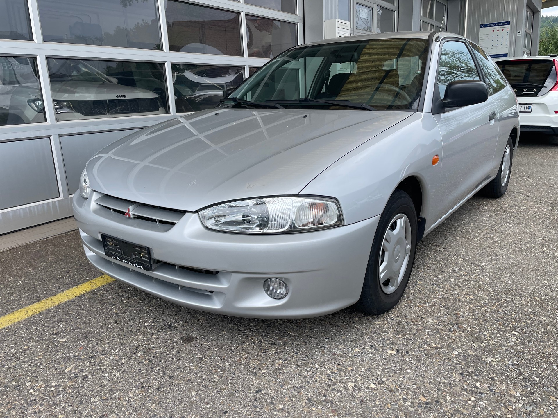 MITSUBISHI Colt 1.6 16V GLX Edition-image-2
