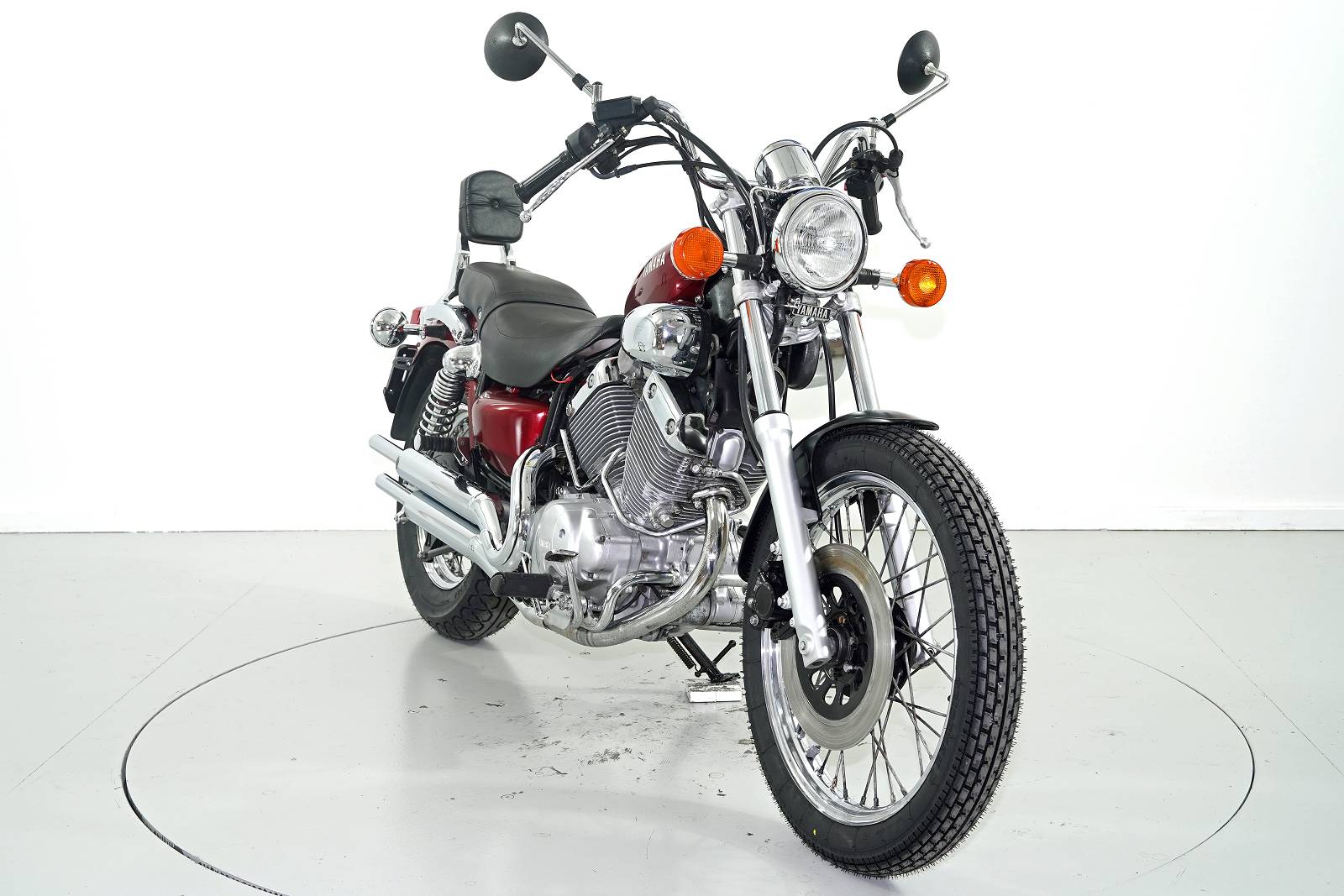 YAMAHA XV 535-showroom-element-1