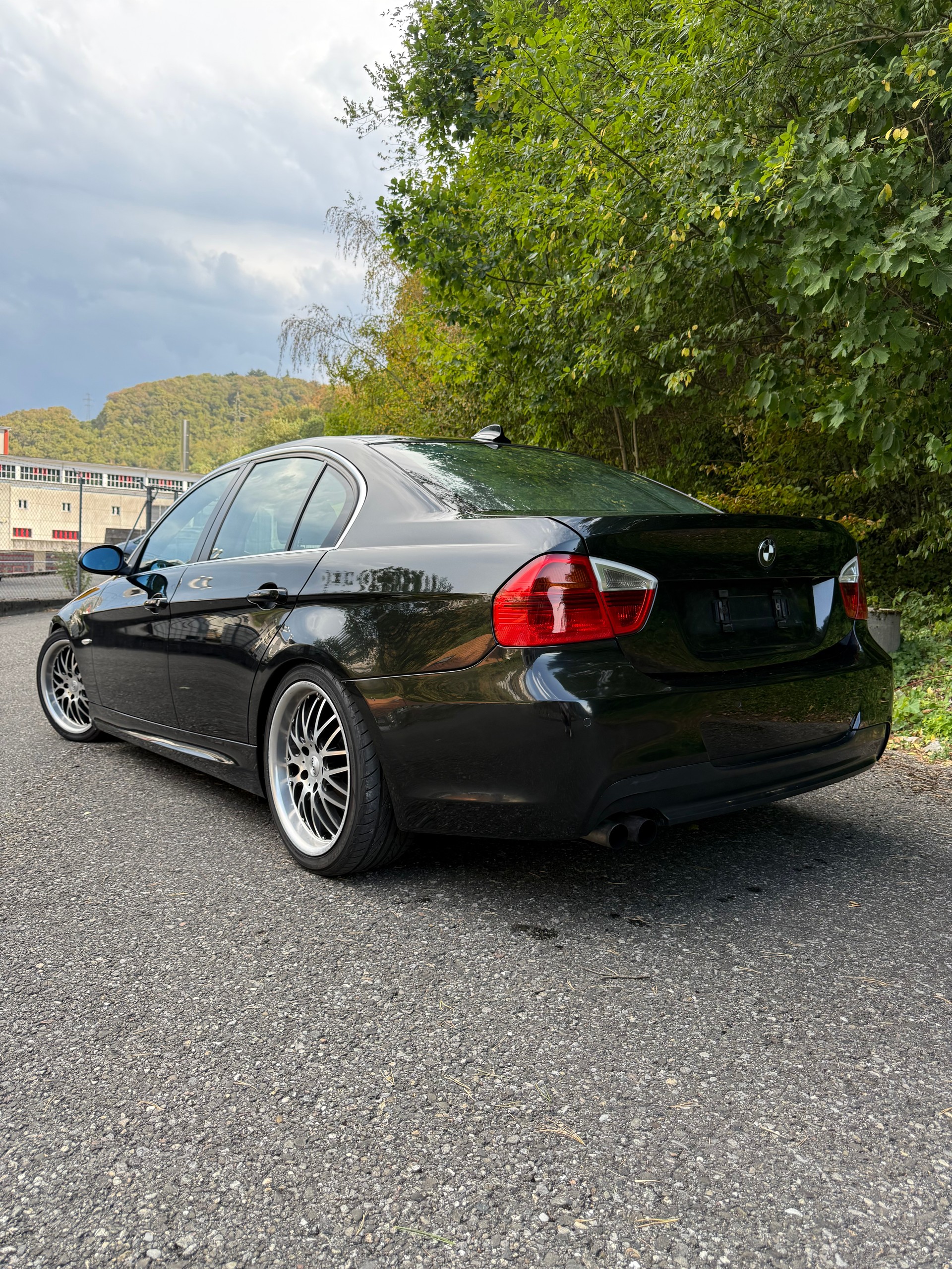 BMW 330xd-image-2
