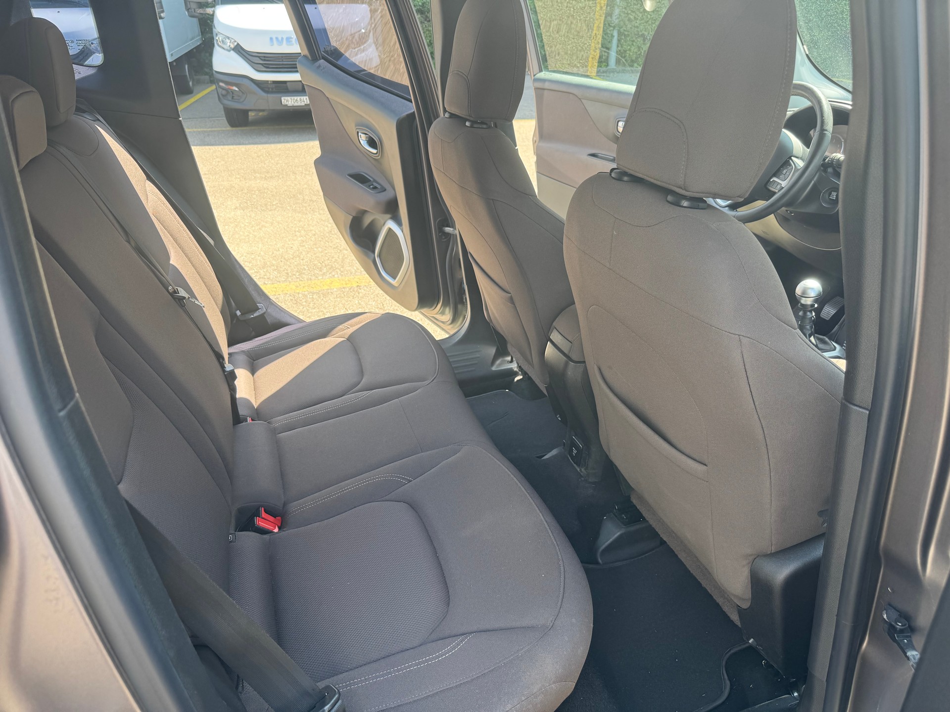 JEEP Renegade 2.0CRD Night Eagle AWD-image-5