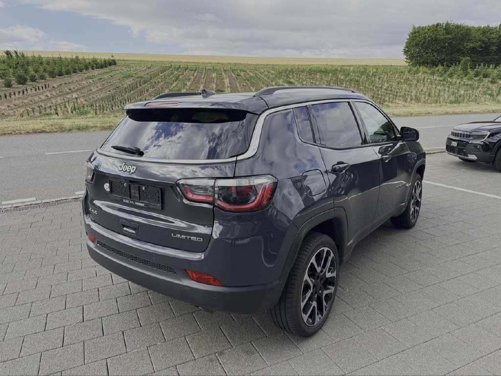 JEEP Compass 1.4 MultiAir Limited AWD-image-3