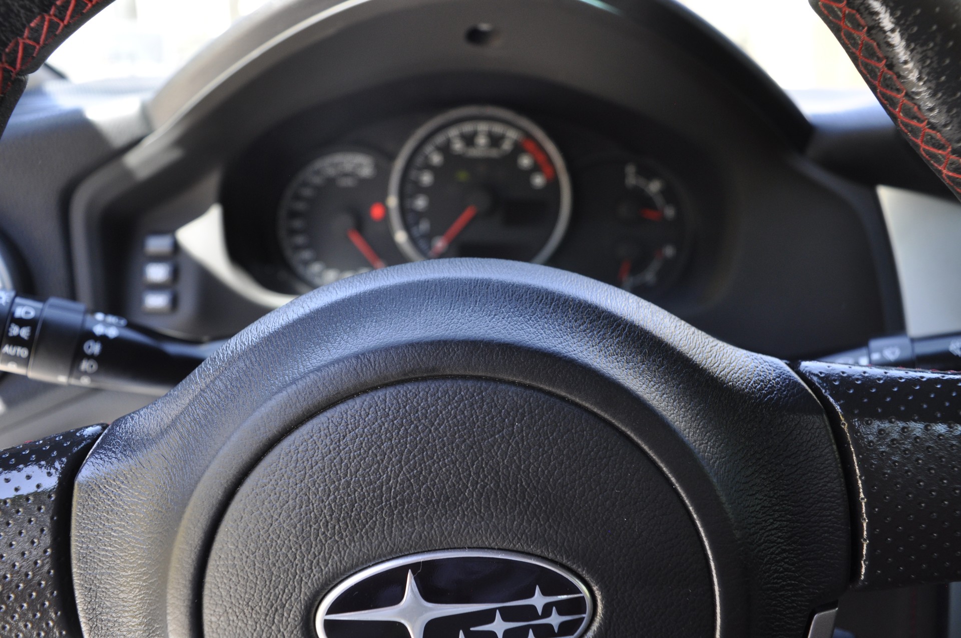 SUBARU BRZ 2.0R-image-12