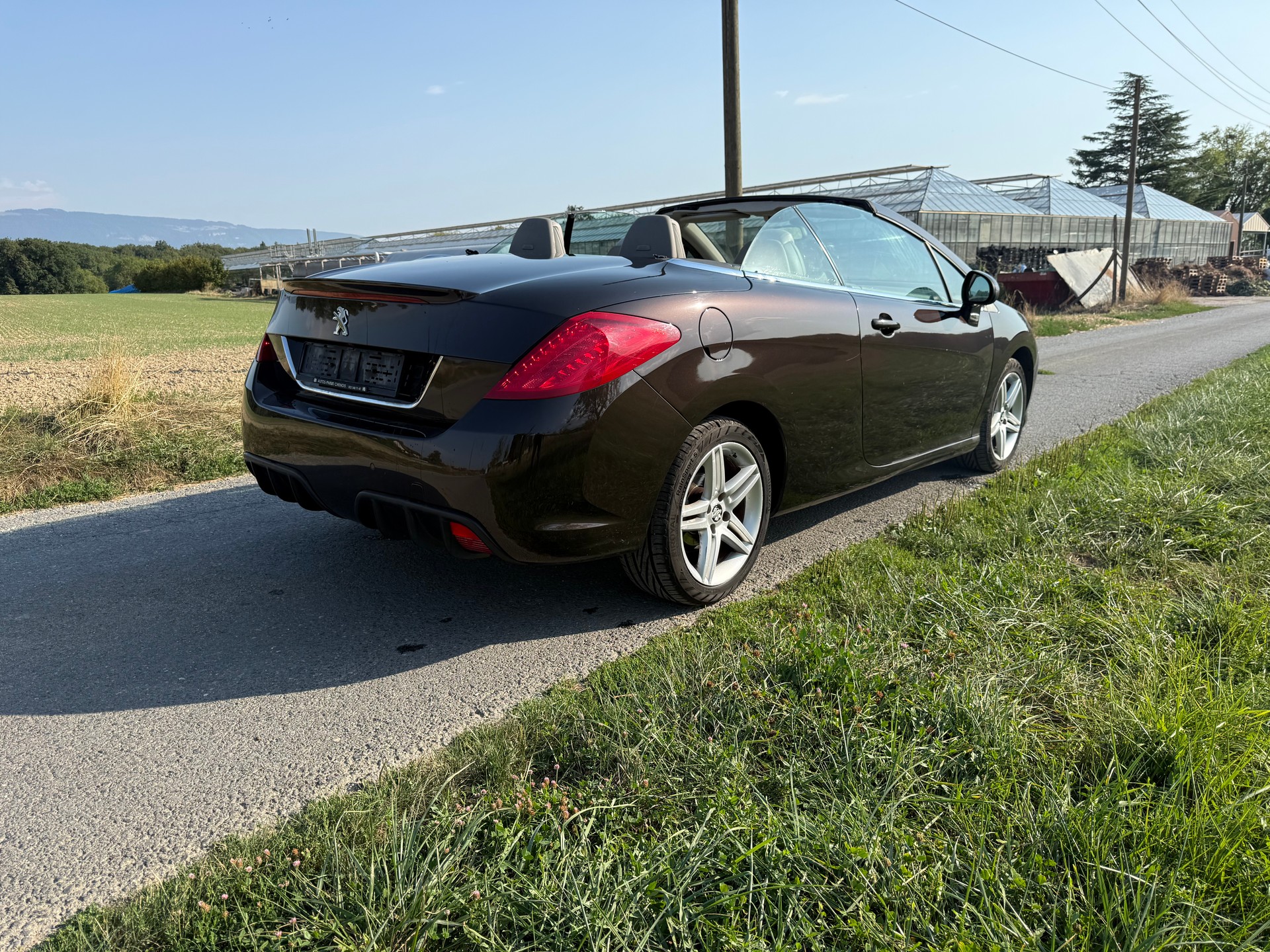 PEUGEOT 308 CC 2.0 HDI Allure-image-2