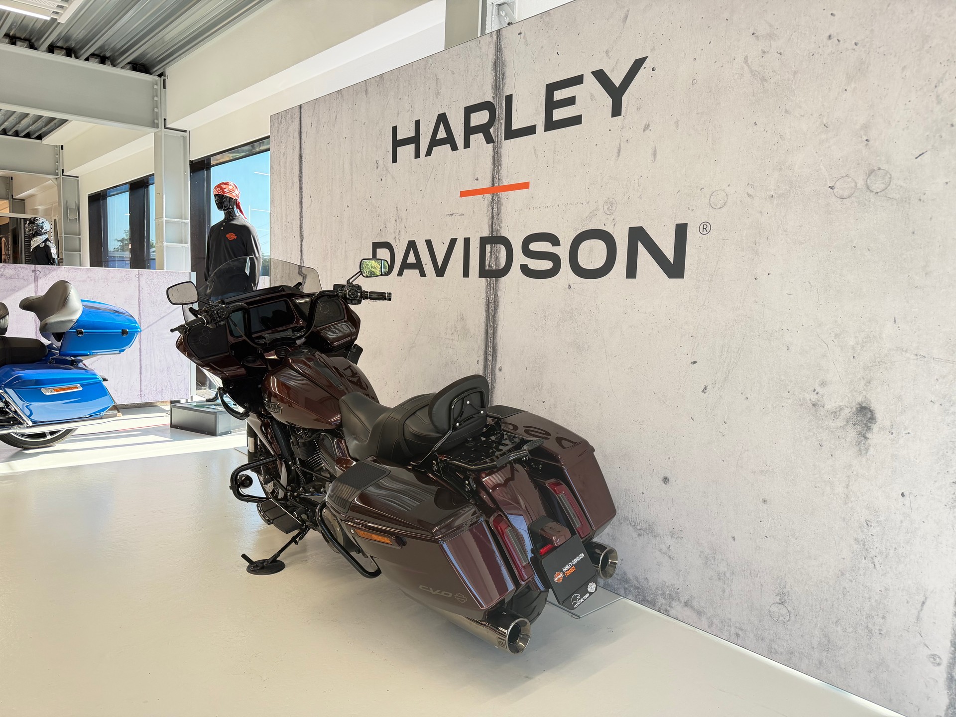 HARLEY-DAVIDSON FLTRXSE Road Glide 121 CVO-image-5