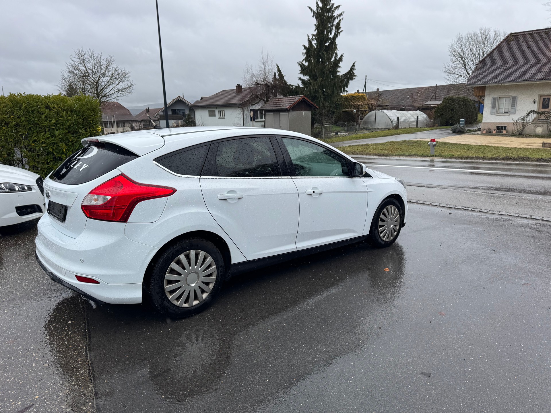 FORD Focus 1.6 SCTi Trend-image-2