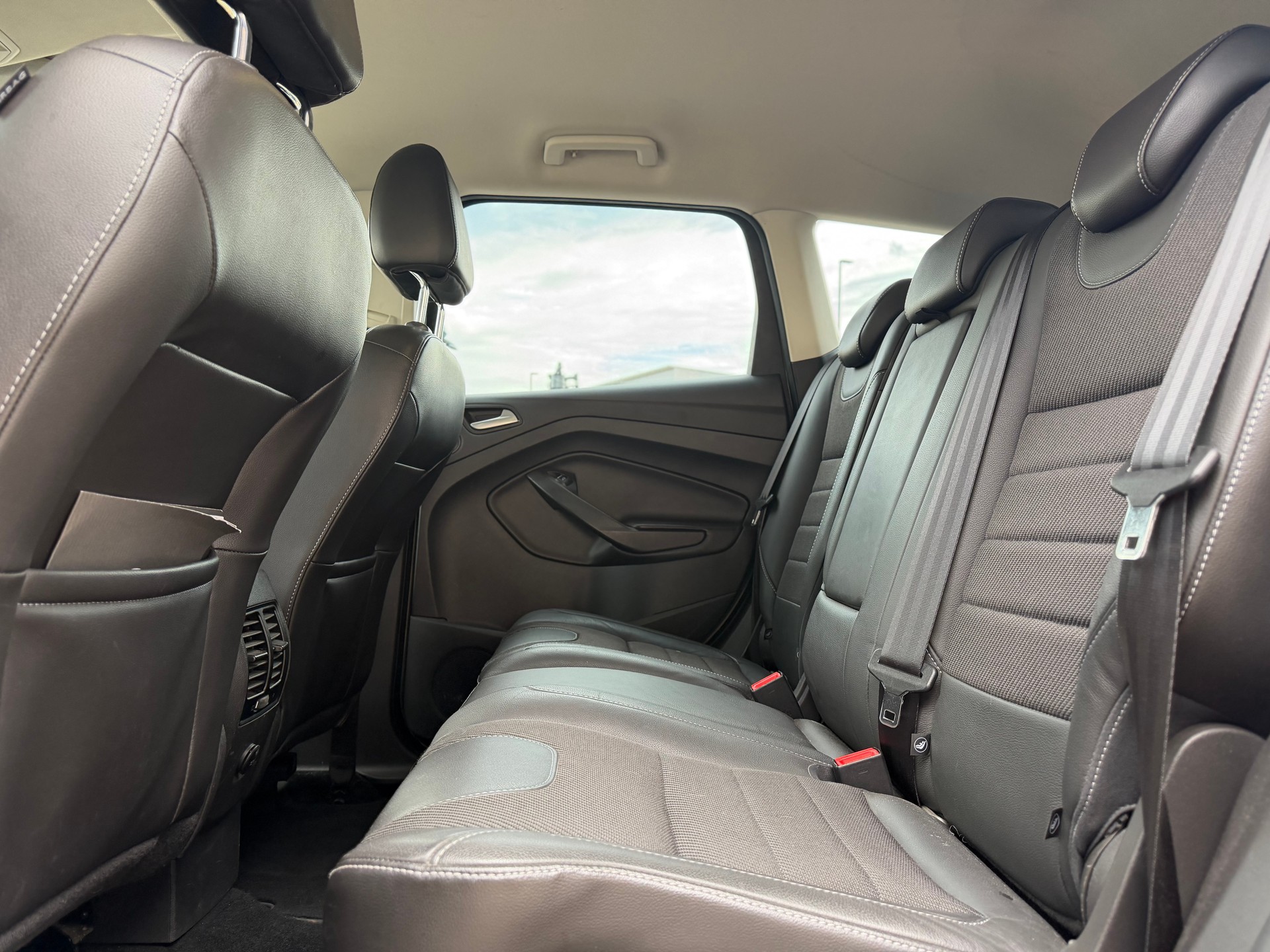 FORD Kuga 1.5 SCTi Titanium S 4WD Automatic-image-9