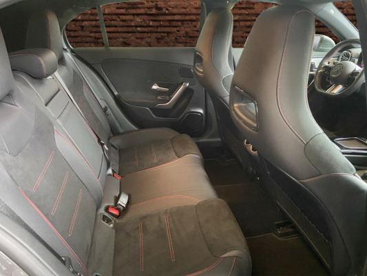 MERCEDES-BENZ A 180-image-12