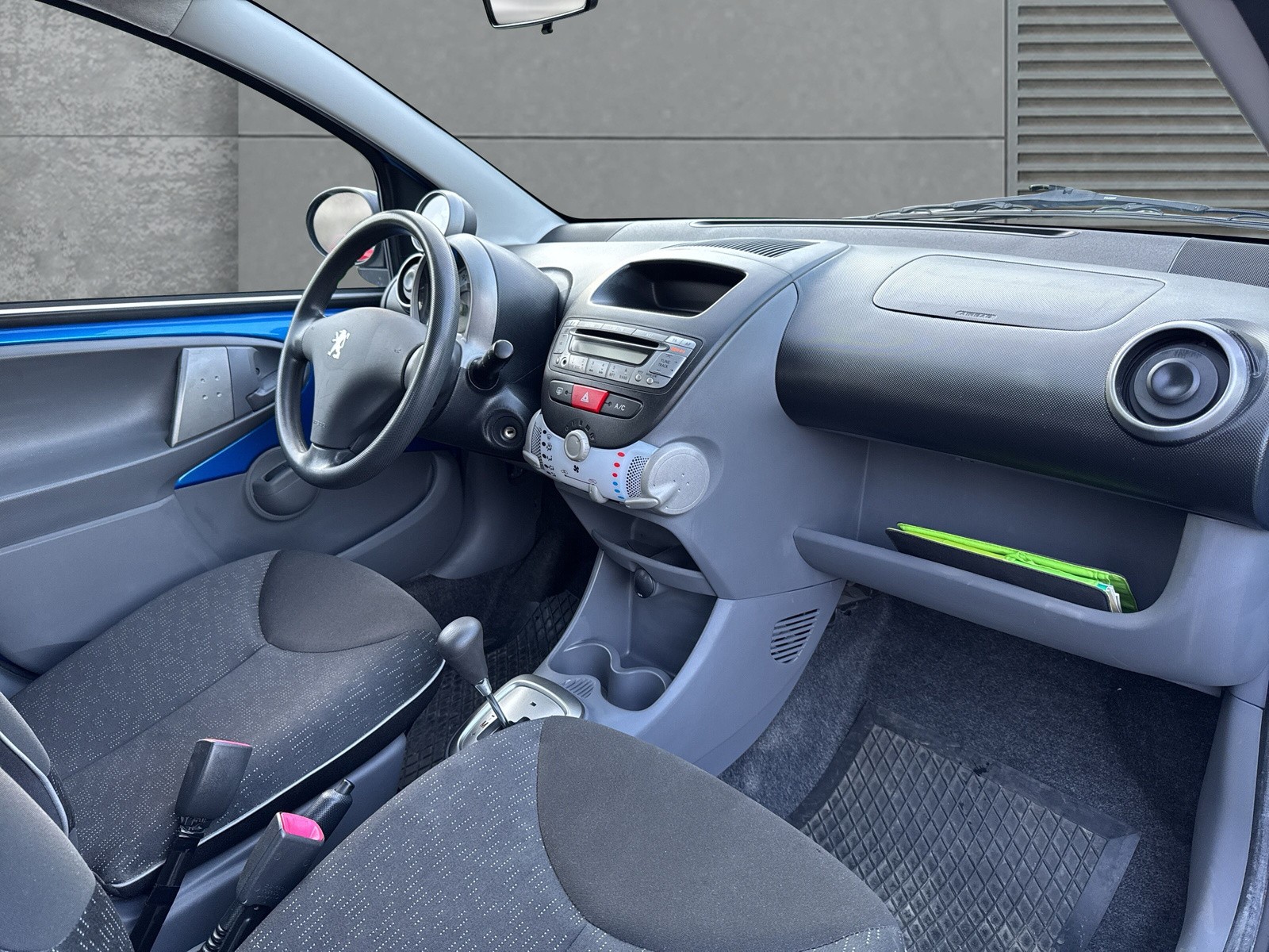 PEUGEOT 107 1.0 Trendy BMP5-image-13