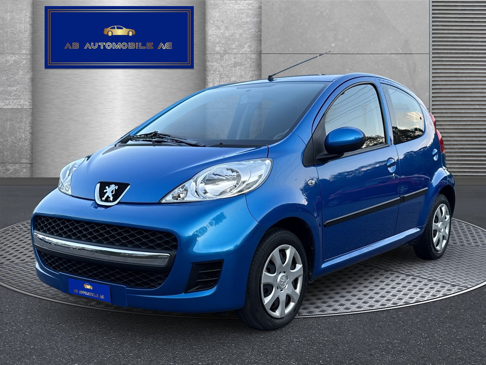 PEUGEOT 107 1.0 Trendy BMP5-image-0