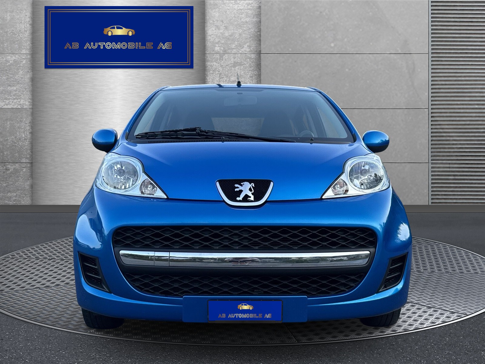 PEUGEOT 107 1.0 Trendy BMP5-image-1