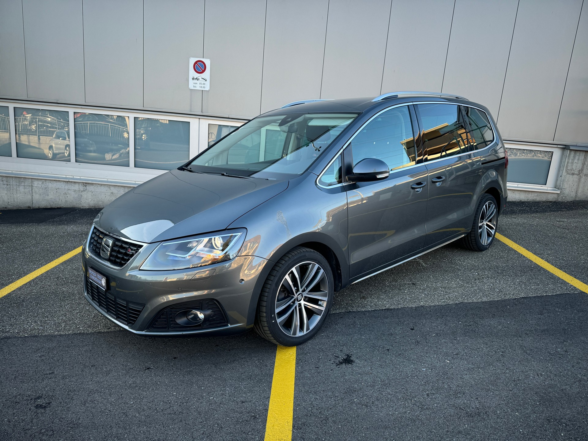 SEAT Alhambra 2.0 TDI Style 4Drive 20th Anniversary-image-0