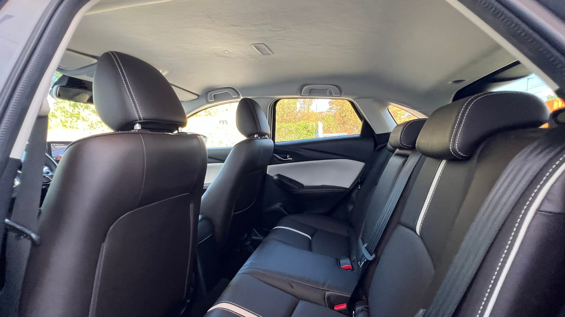 MAZDA CX-3 SKYACTIV-G 121 REVOLUTION FWD AUTOMAT l 121 PS-image-27