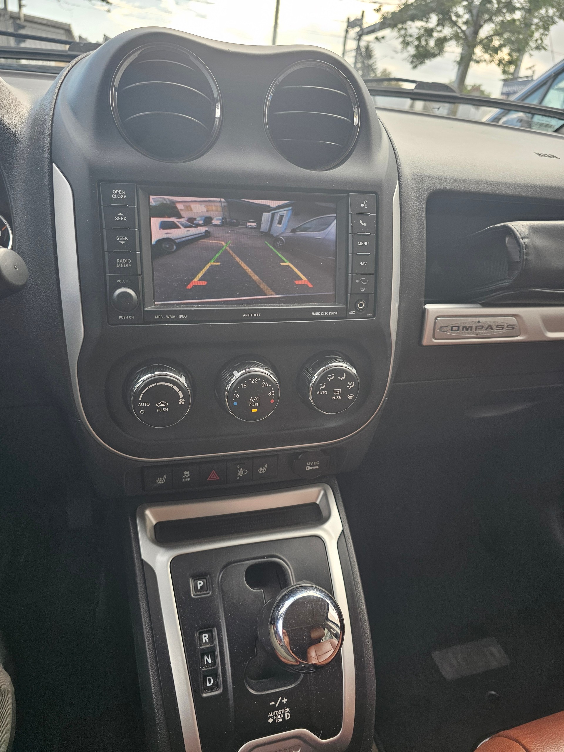 JEEP Compass 2.4 Limited Automatic-image-10