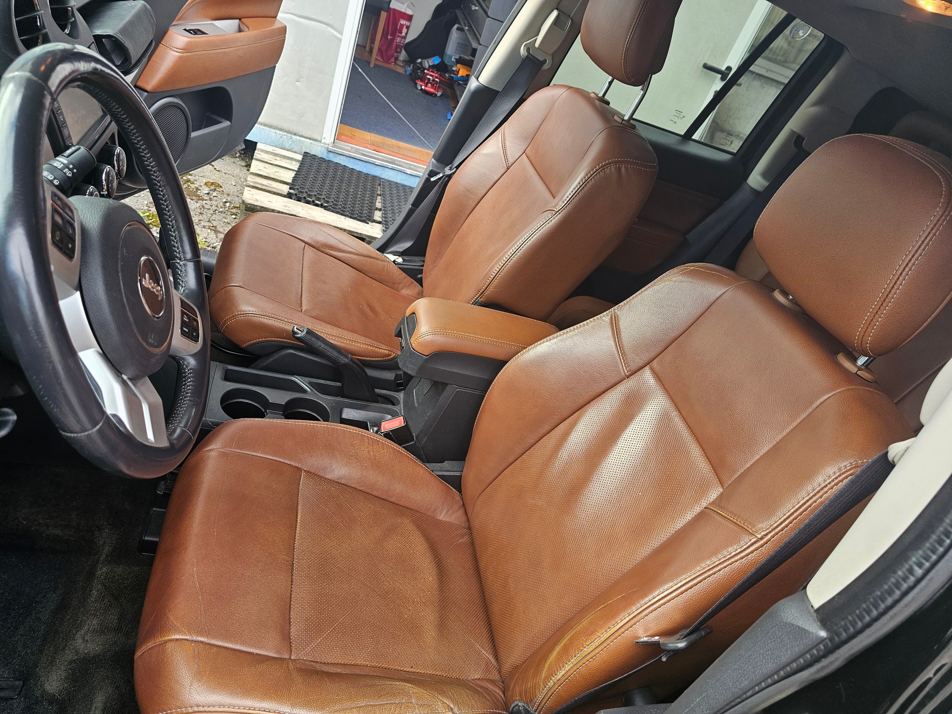 JEEP Compass 2.4 Limited Automatic-image-8