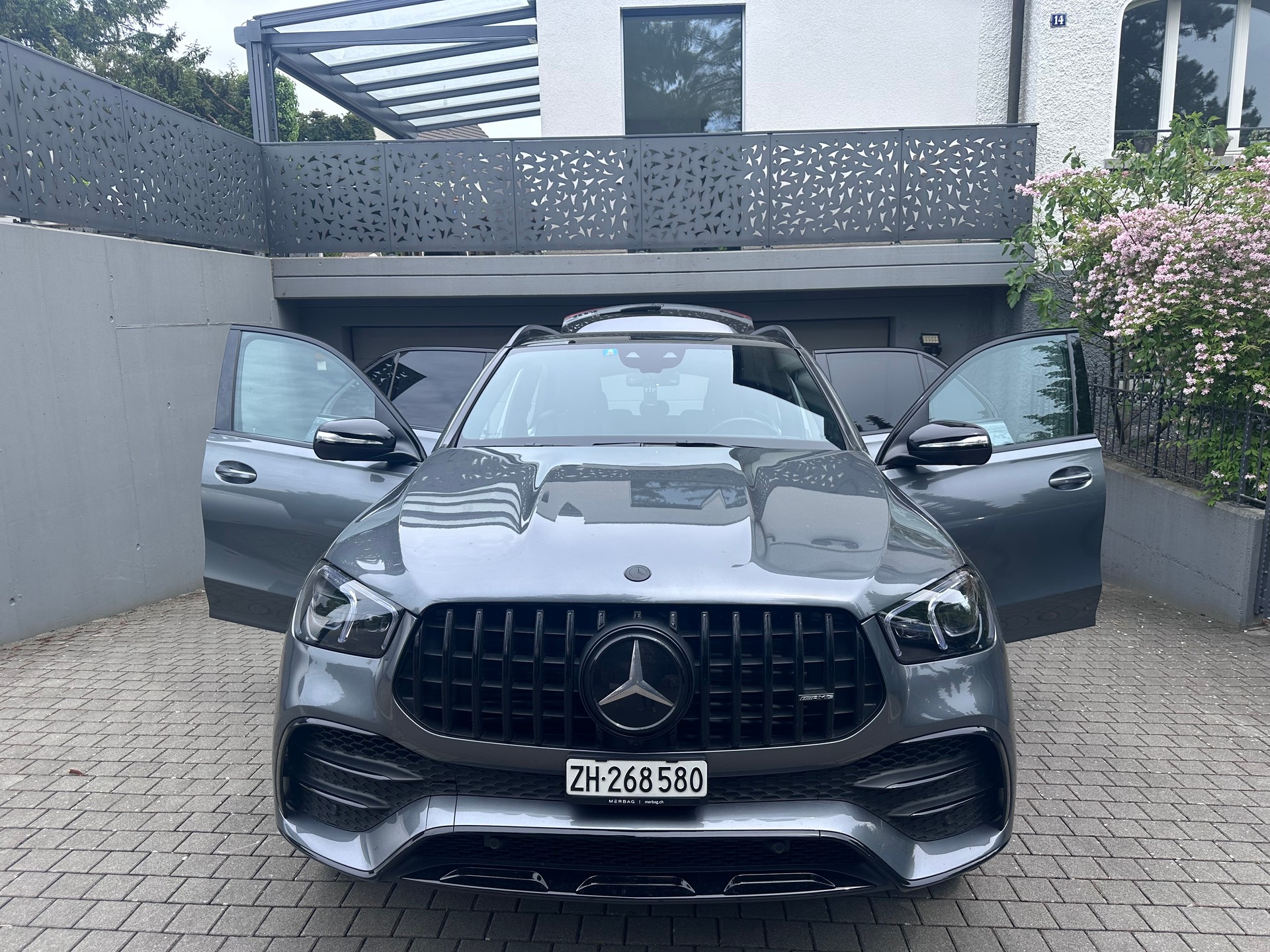 MERCEDES-BENZ GLE 53 AMG 4matic+-image-1