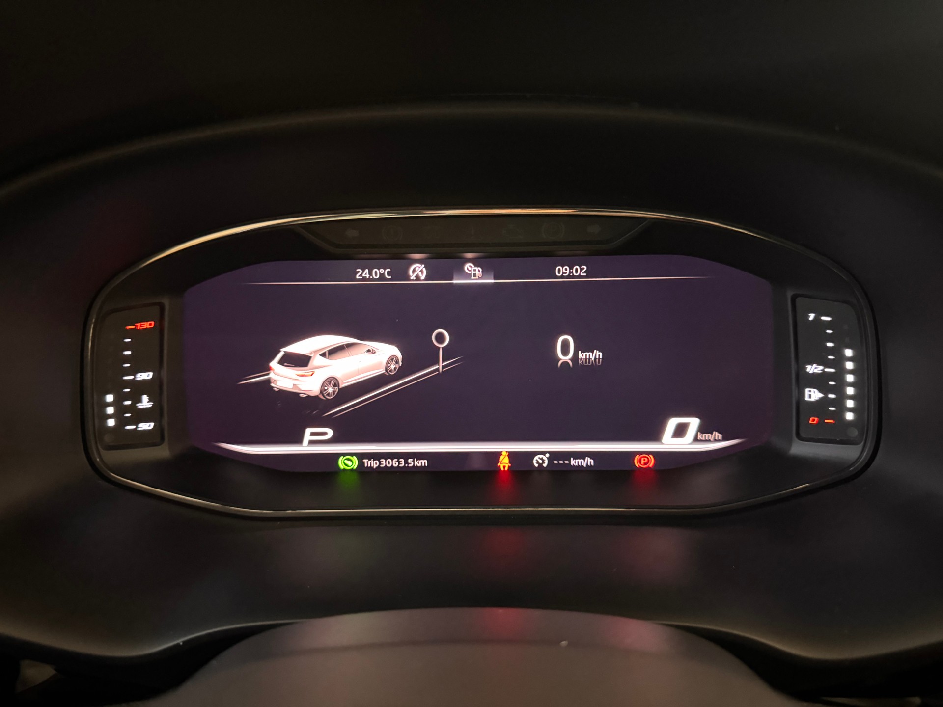 SEAT Leon 2.0 TSI SWISS Cupra 290 DSG*CH-Fahrzeug*-image-24