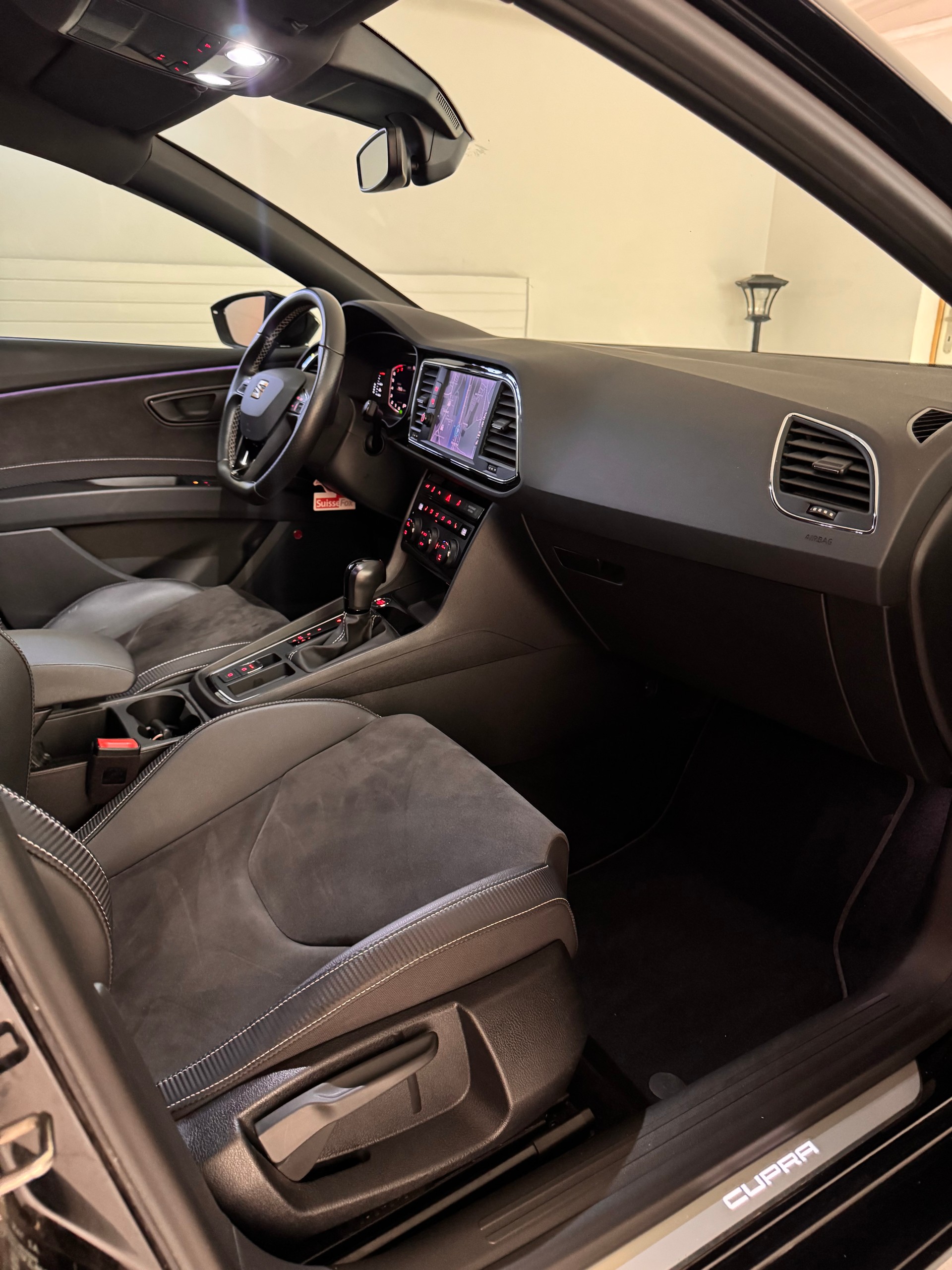 SEAT Leon 2.0 TSI SWISS Cupra 290 DSG*CH-Fahrzeug*-image-8