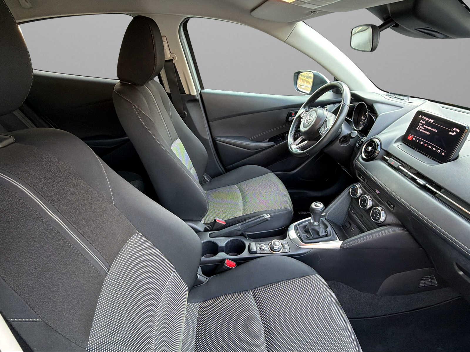 MAZDA 2 1.5 115 Revolution-image-6