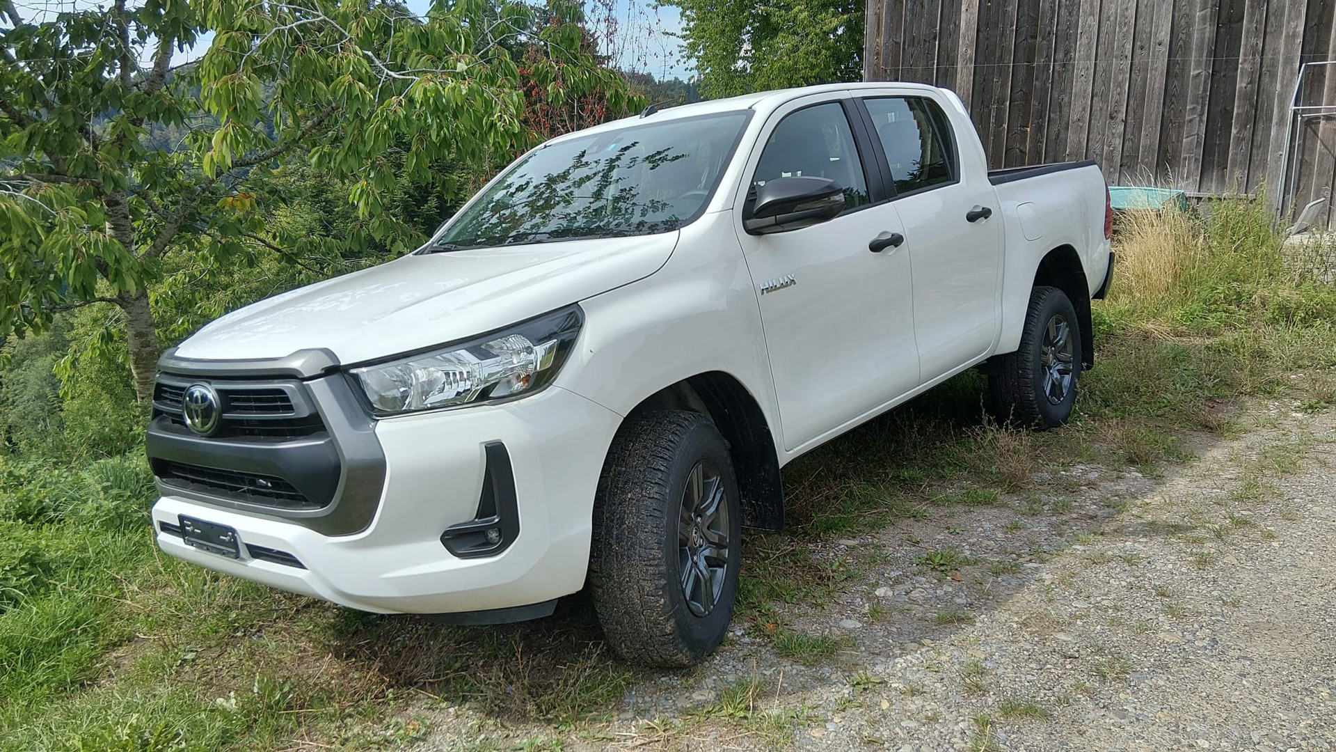 TOYOTA 2.4D-4D 4x4, MANUELL Getriebe, VORFÜHRWAGEN Fahrzeugzustand wie NEU, inklusive AHK 3,5 Tonnen + WANNE + ALU + CH Zustellung-image-11
