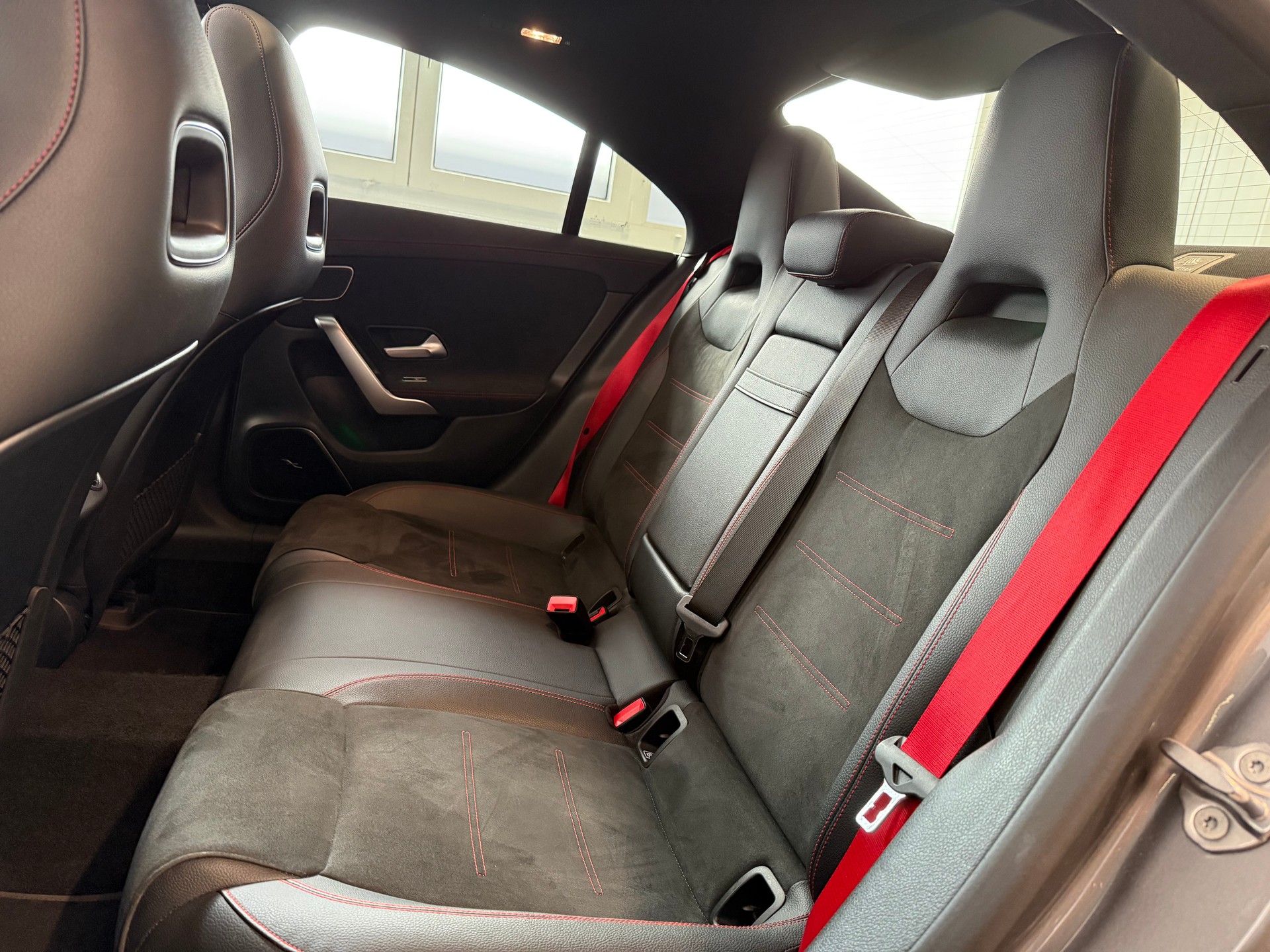MERCEDES-BENZ CLA 45 S AMG 4Matic+ 8G-DCT-image-21