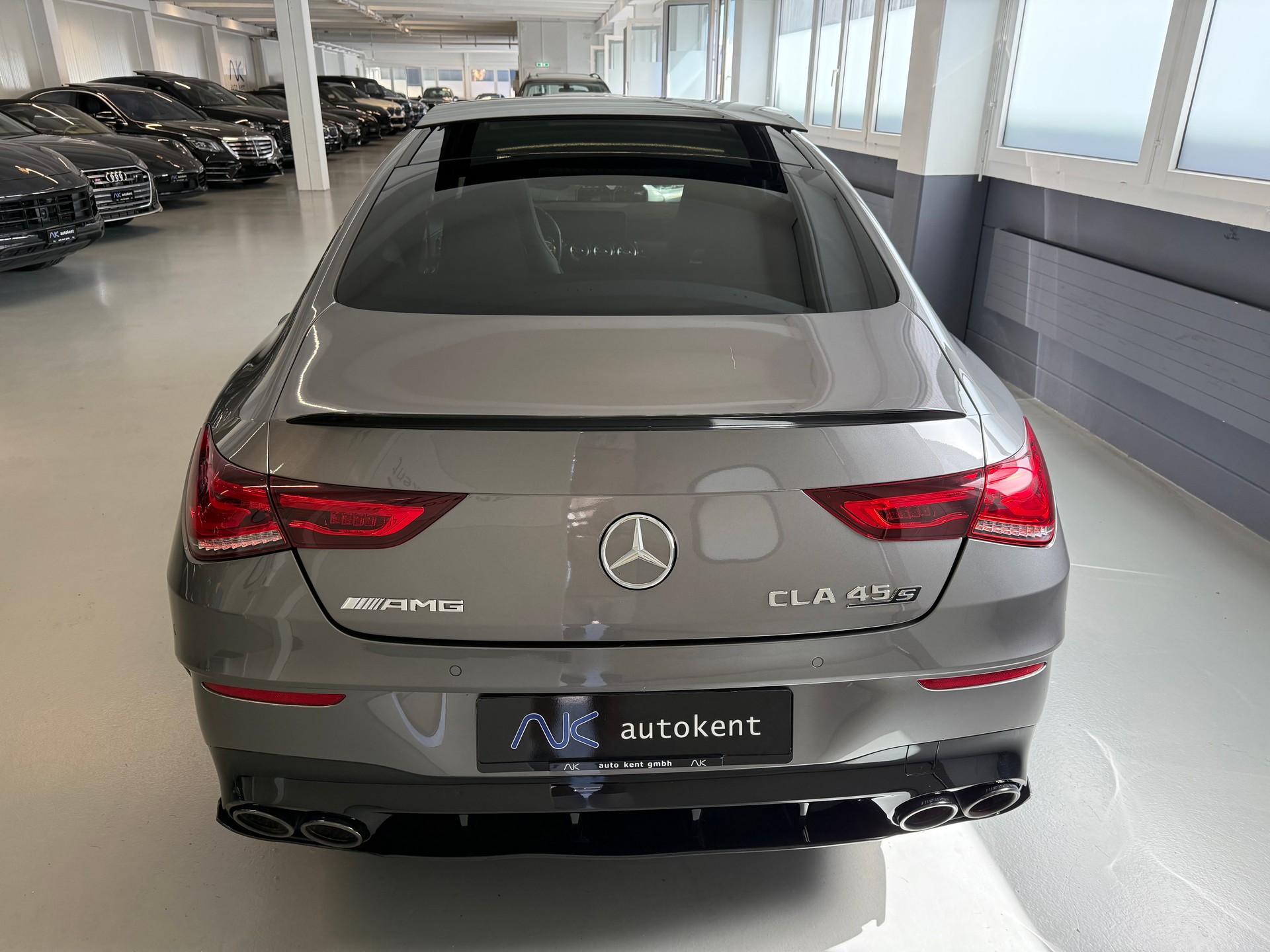 MERCEDES-BENZ CLA 45 S AMG 4Matic+ 8G-DCT-image-4