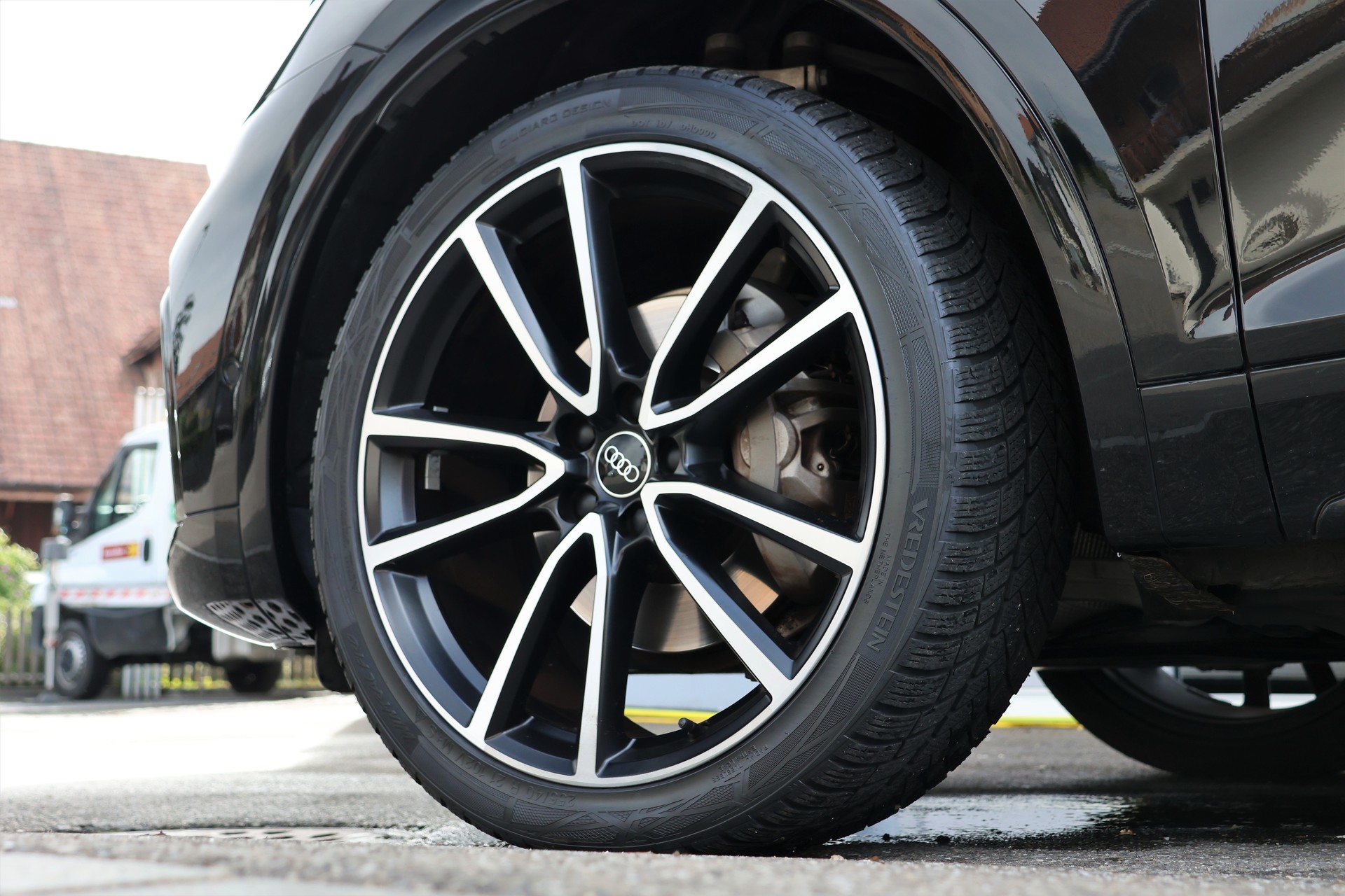 AUDI Q5 Sportback 40 TDI Blackedition quattro S-tronic (CH)-image-7