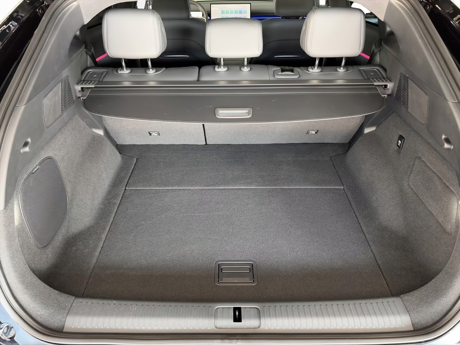 XPENG G6 Performance AWD-image-11