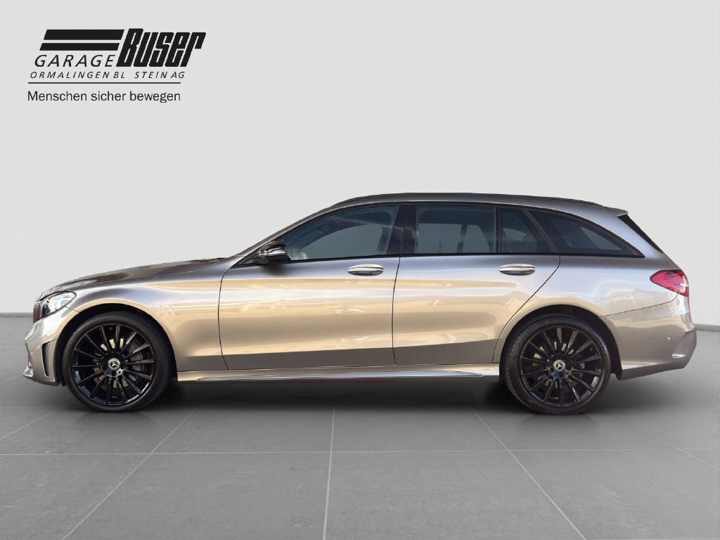 MERCEDES-BENZ C 220 d AMG Line 4matic T-Modell-showroom-element-1